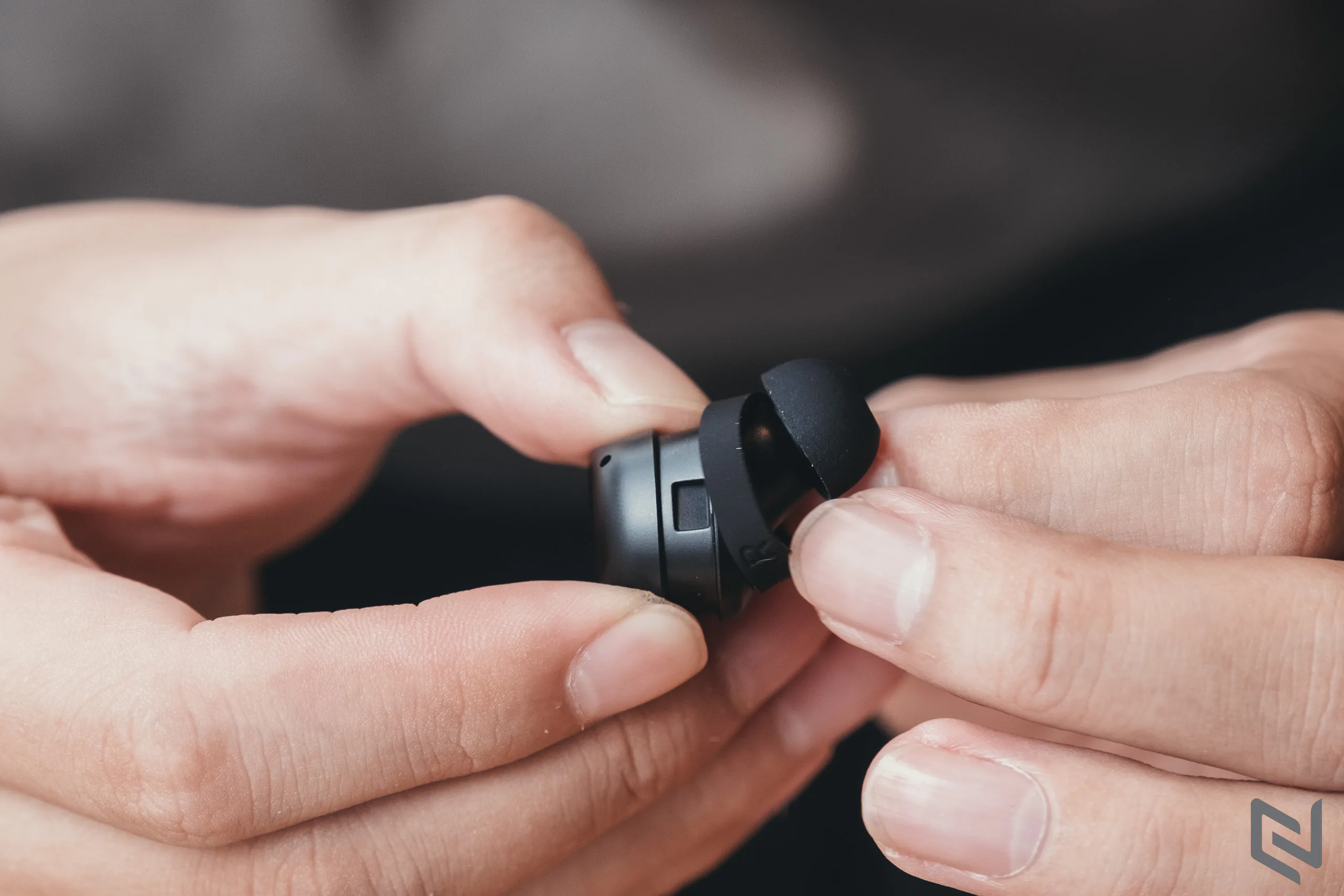 Đánh giá Sennheiser MOMENTUM True Wireless 3: Chất âm dẫn đầu, giá quá dễ chịu