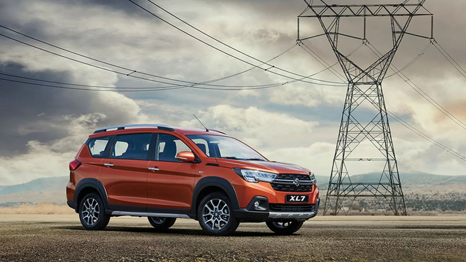 Suzuki XL7 bất ngờ vượt mặt Mitsubishi Xpander trong tháng 6