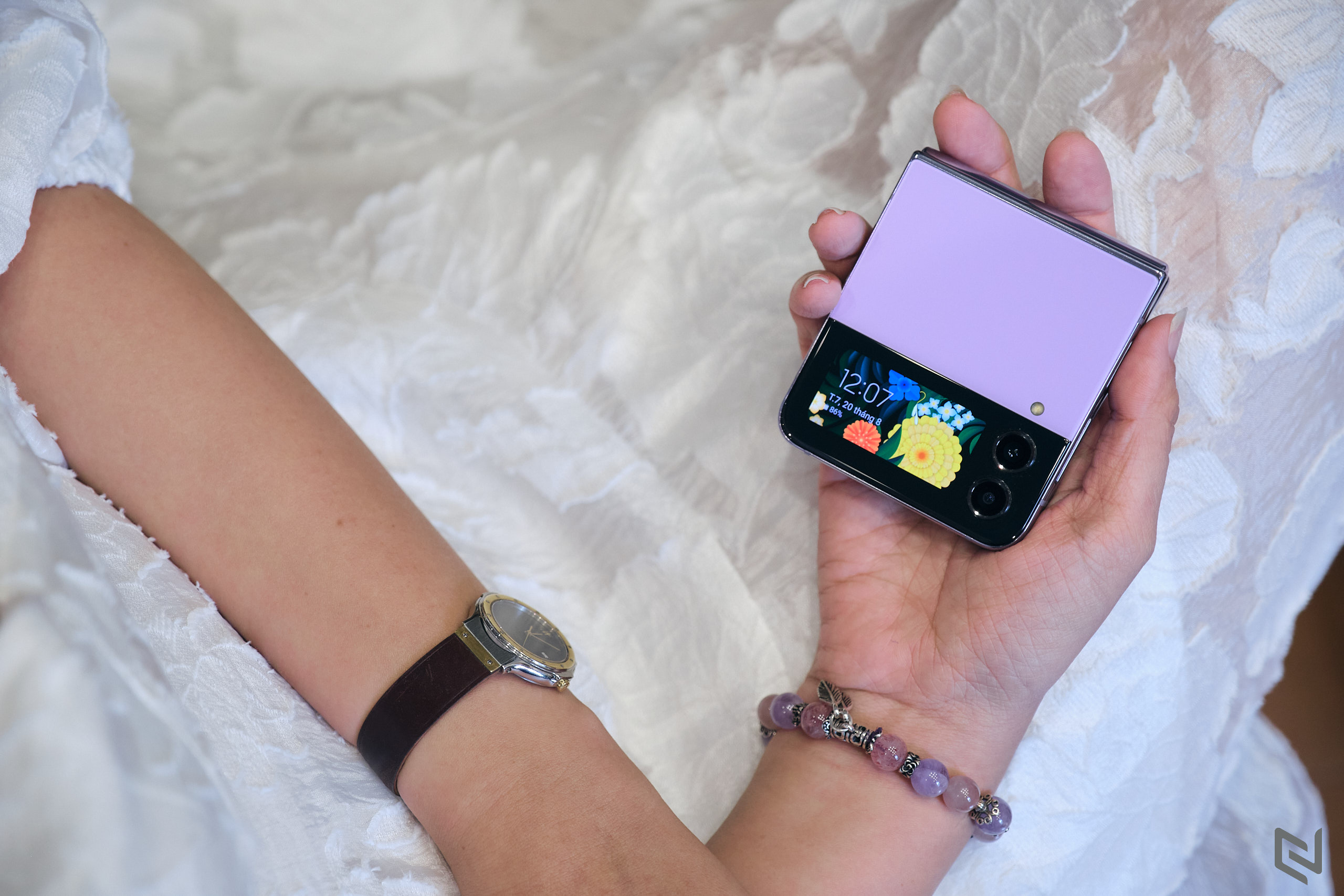 Galaxy Z Flip4 congngheviet 17 1 MMOSITE - Thông tin công nghệ, review, thủ thuật PC, gaming
