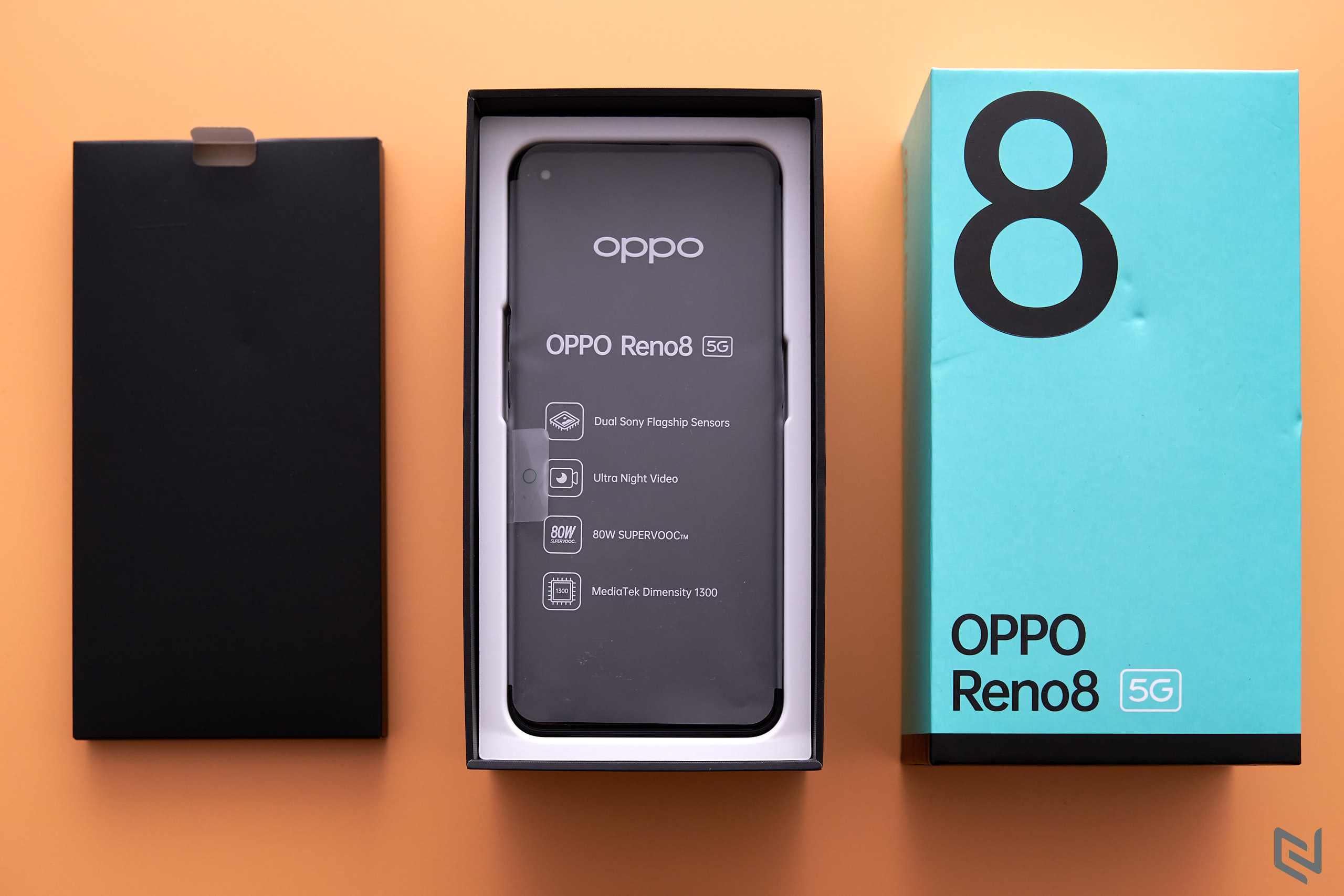 Mở hộp Reno8 Series - Thiết kế mới cùng hàng loạt tính năng thời thượng giúp OPPO ghi điểm tuyệt đối với người dùng trẻ