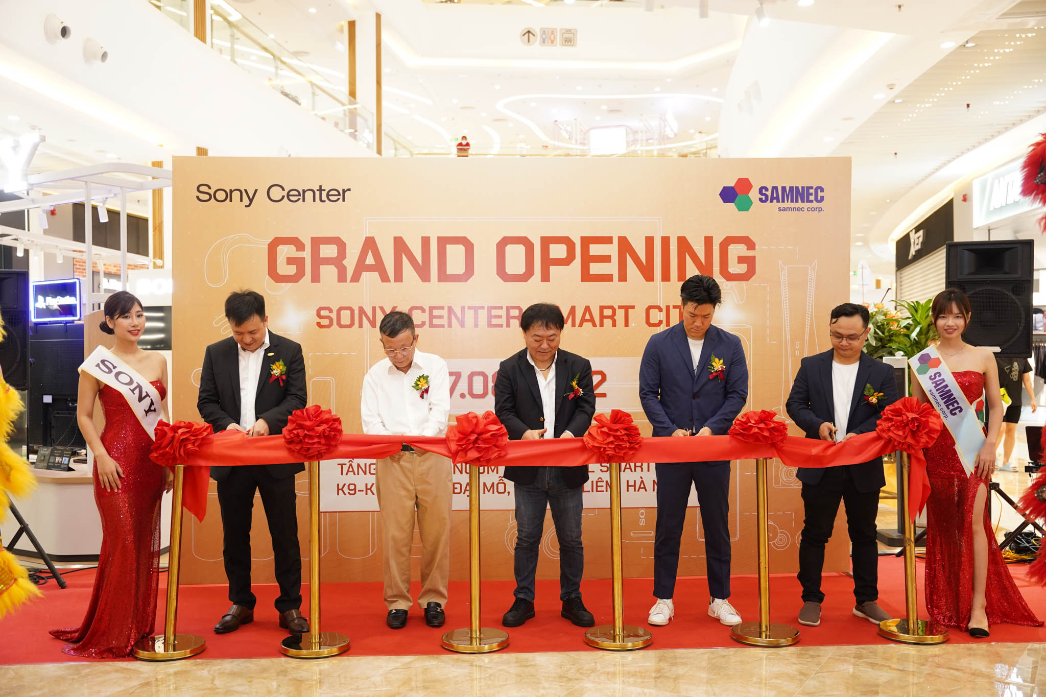 Khai trương Sony Center tại Vincom Mega Mall Smart City với siêu ưu đãi lên đến 50%
