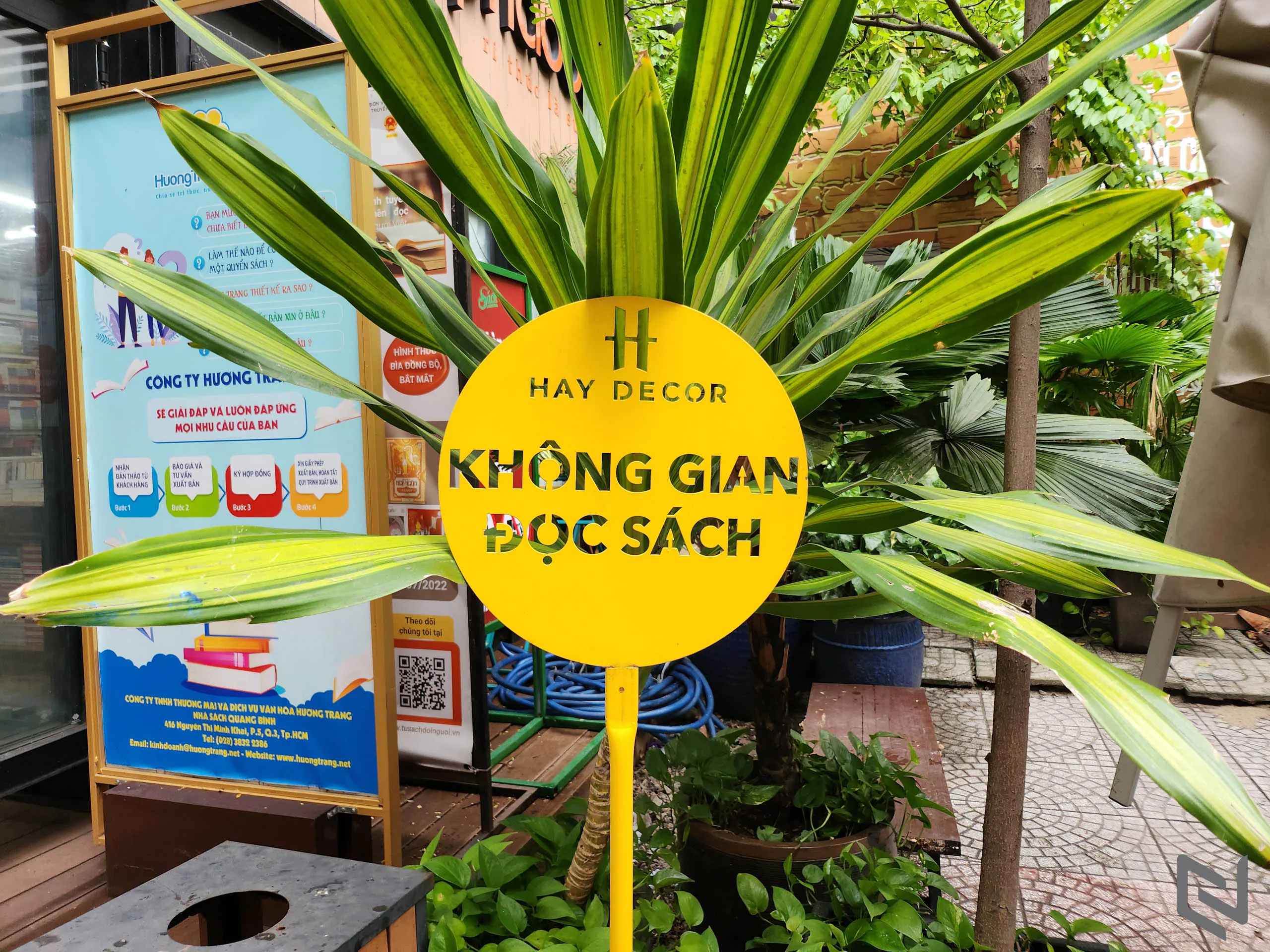 Đánh giá Galaxy Z Flip4: Lựa chọn khó cưỡng dành cho tín đồ thời trang