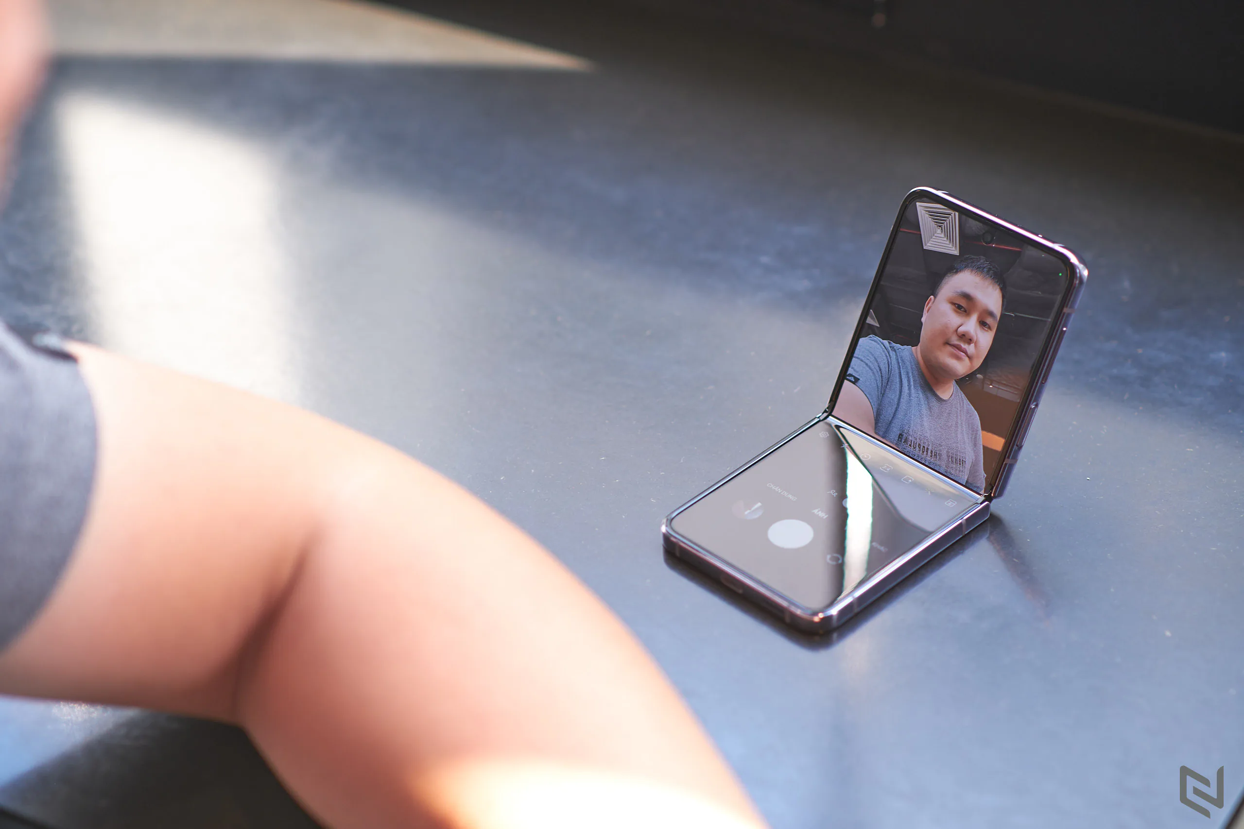 Điện thoại gập Galaxy Z Flip4