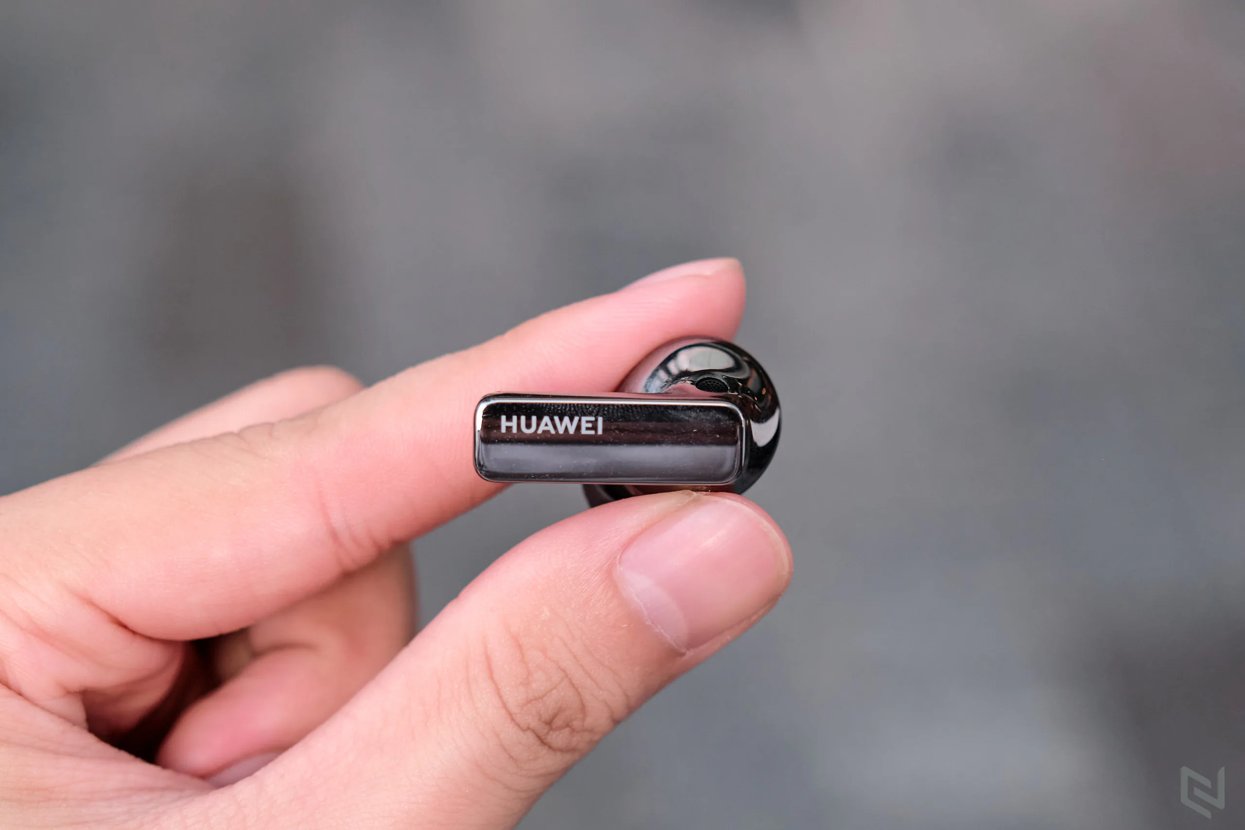 Trên tay HUAWEI FreeBuds Pro 2 - Hoàn thiện chất âm ấn tượng hơn, chống ồn rất tốt, thiết kế tinh tế