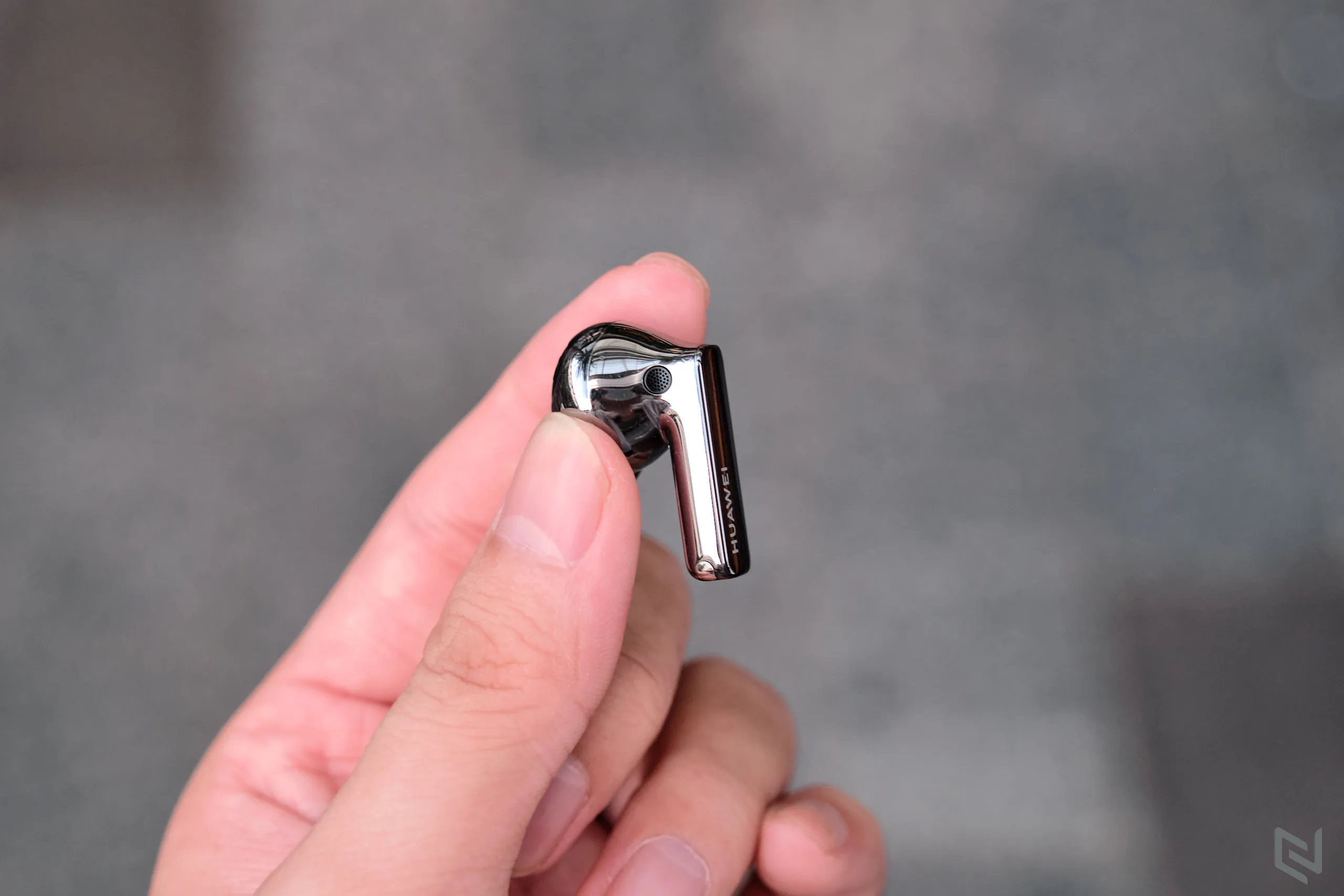Trên tay HUAWEI FreeBuds Pro 2 - Hoàn thiện chất âm ấn tượng hơn, chống ồn rất tốt, thiết kế tinh tế
