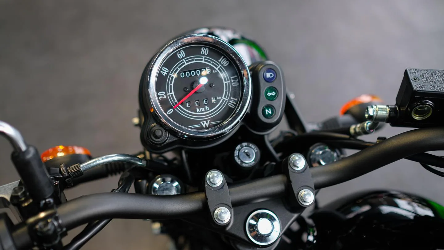 Kawasaki W175 2023 có giá bán hơn 70 triệu đồng tại Việt Nam