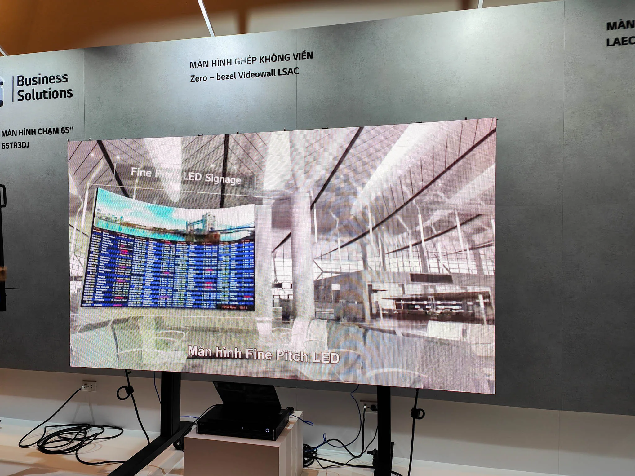 LG Electronics Việt Nam giới thiệu các giải pháp hiển thị chuyên dụng cho doanh nghiệp bắt kịp xu thế chuyển đổi số