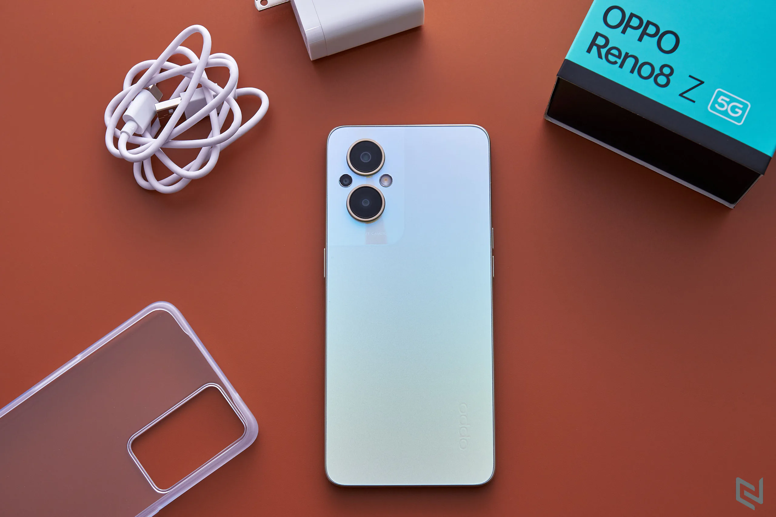 Mở hộp Reno8 Series - Thiết kế mới cùng hàng loạt tính năng thời thượng giúp OPPO ghi điểm tuyệt đối với người dùng trẻ