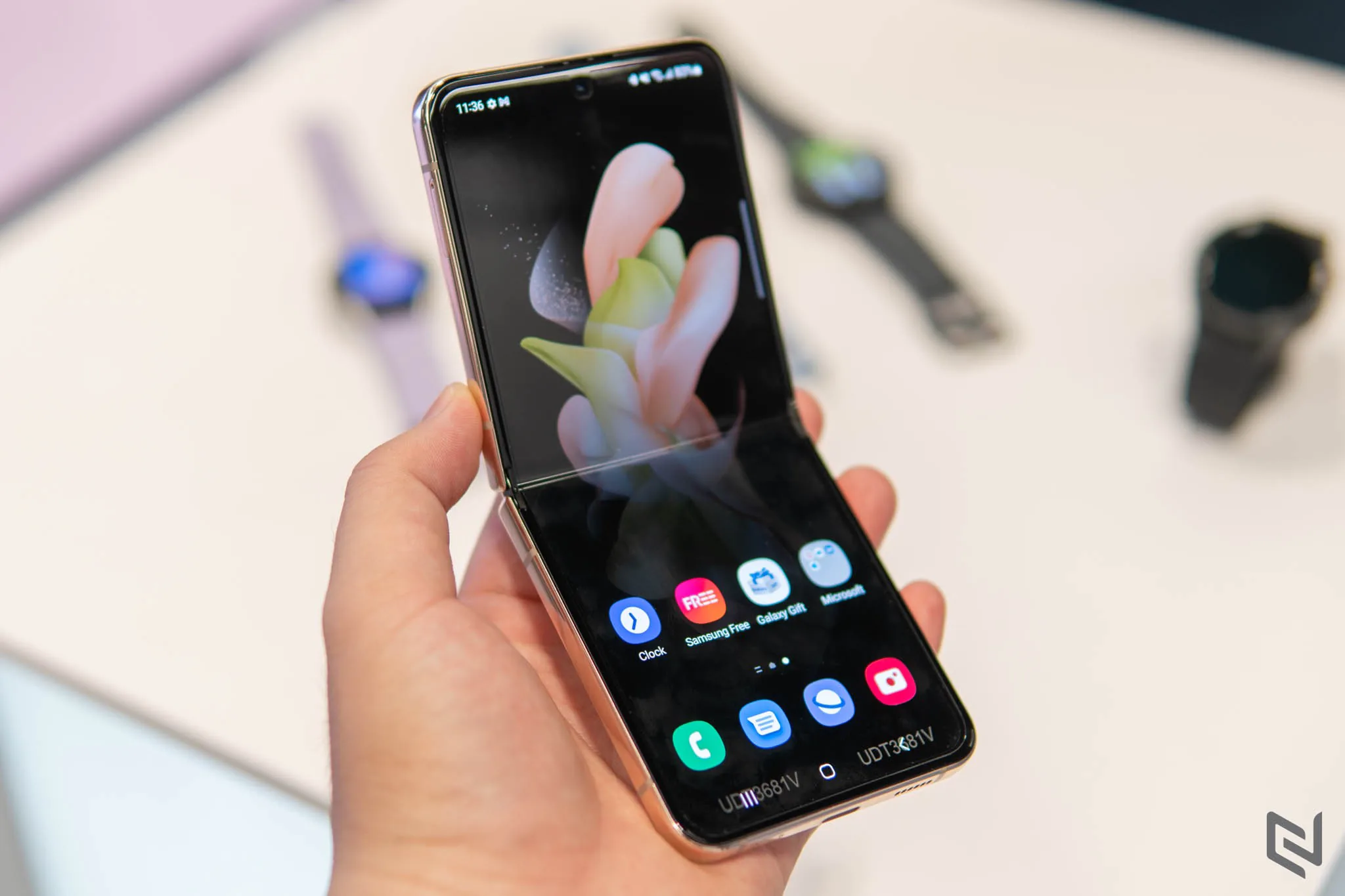 Trên tay Galaxy Z Fold4 và Galaxy Z Flip4, Galaxy Watch5 Series và tai nghe Galaxy Buds 2 Pro mới