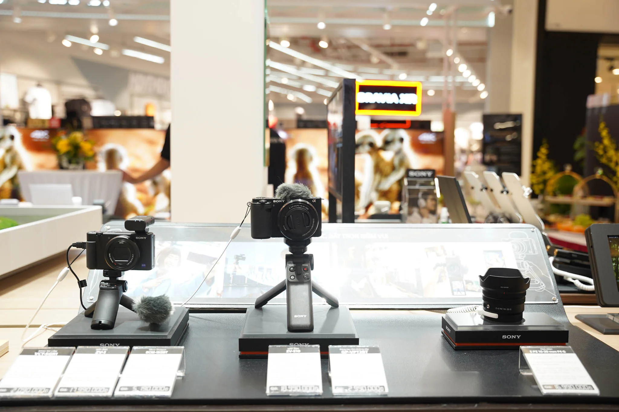 Khai trương Sony Center tại Vincom Mega Mall Smart City với siêu ưu đãi lên đến 50%