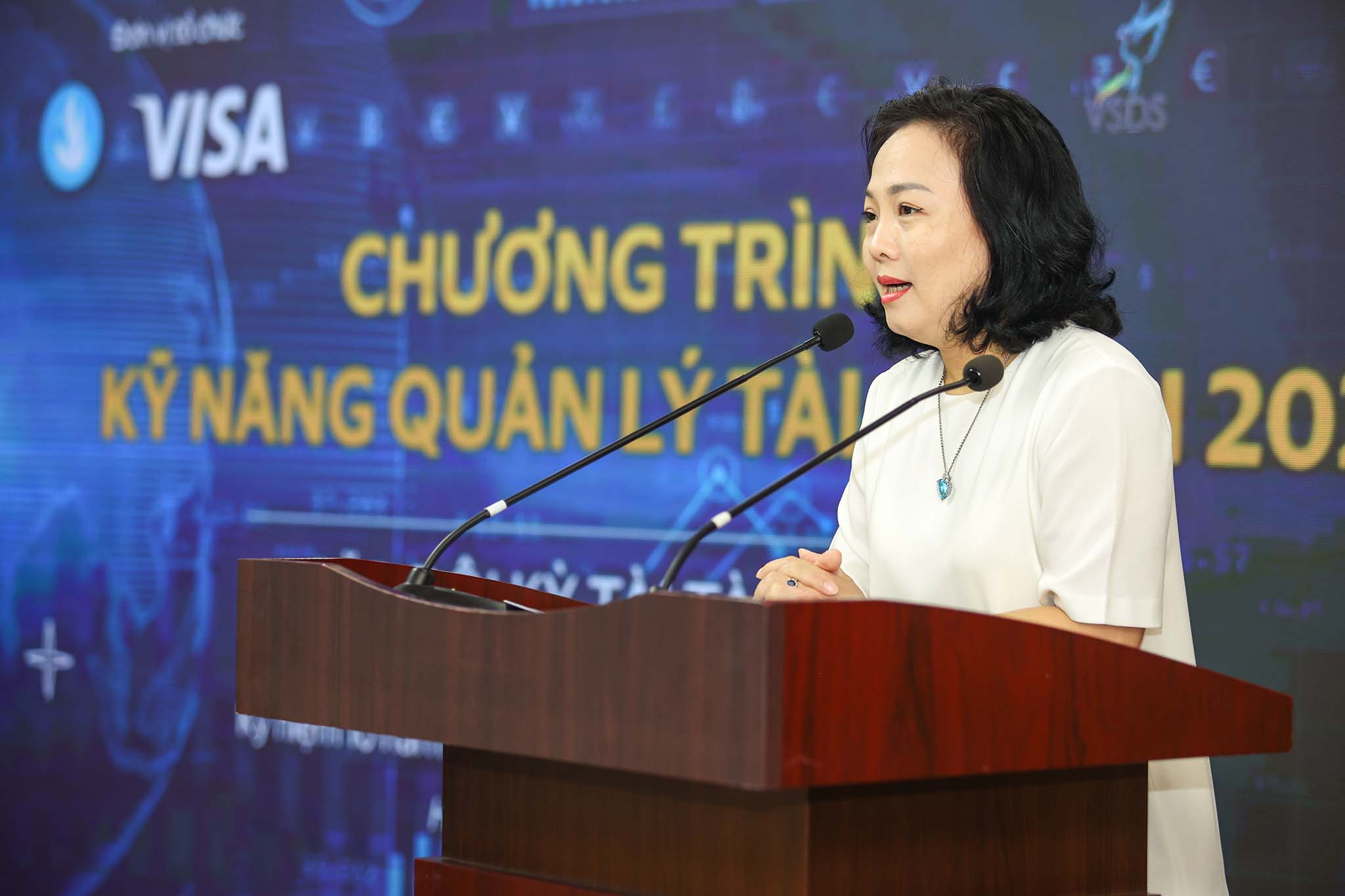 Trung ương Hội Sinh viên Việt Nam và Visa chào mừng Chương trình Kỹ năng Quản lý Tài chính lần thứ 10