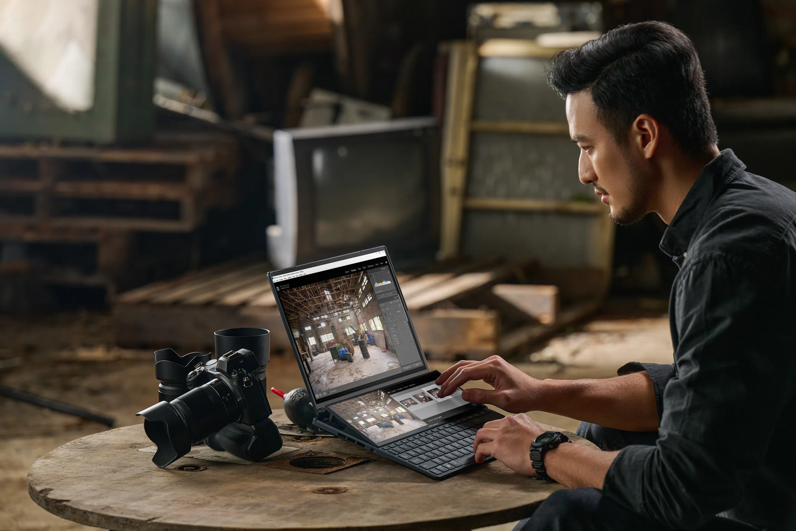 ASUS ra mắt Zenbook Pro 14 Duo OLED (UX8402) - Laptop hai màn hình thế hệ tiếp theo