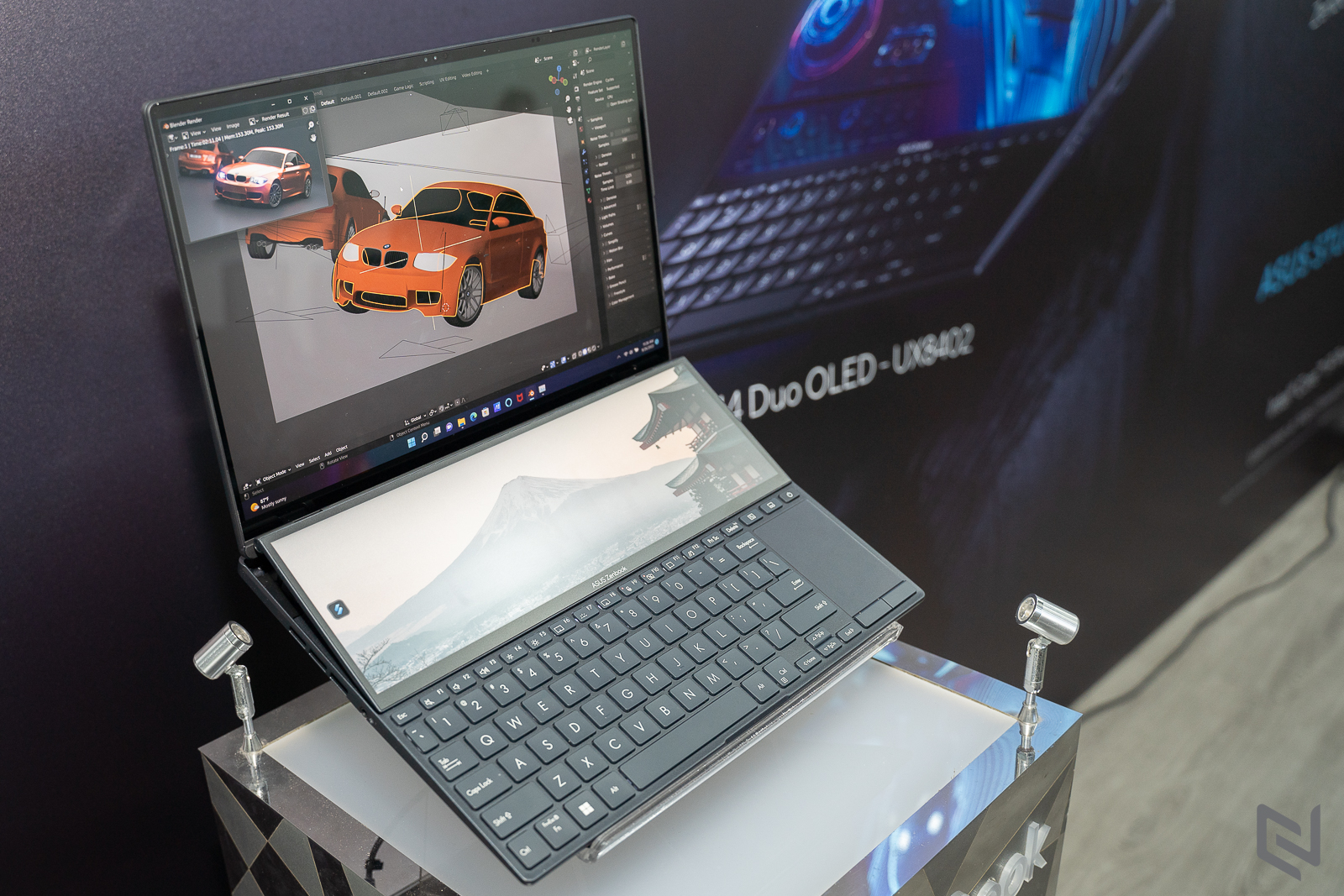 Trên tay laptop Zenbook Pro 14 Duo OLED với thiết kế 2 màn hình sắc nét và hiệu năng mạnh mẽ cho người dùng sáng tạo