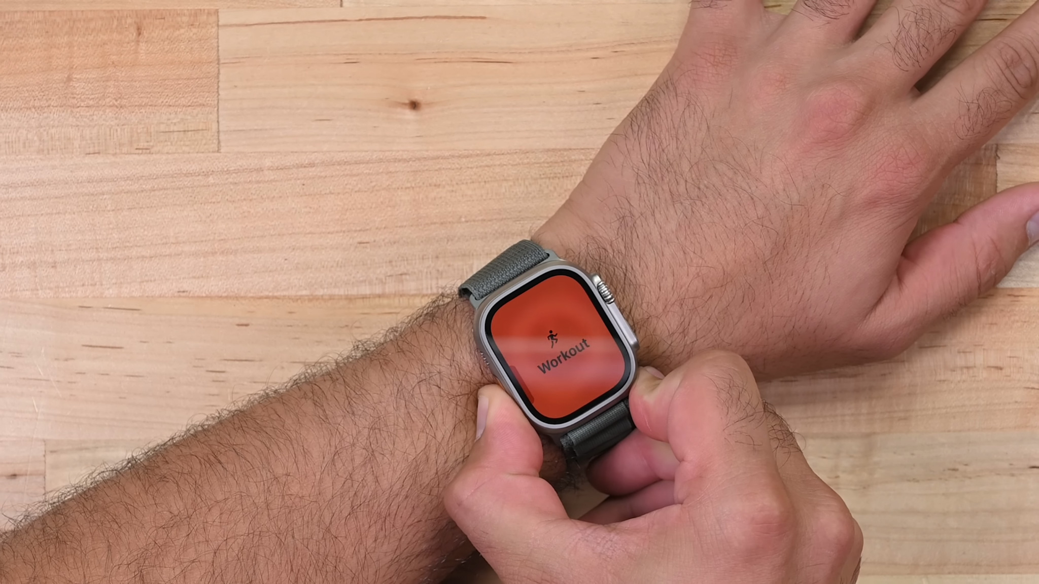 Apple tung cập nhật watchOS 9.2, thêm Multisport và cải thiện thời lượng pin cho Apple Watch Ultra