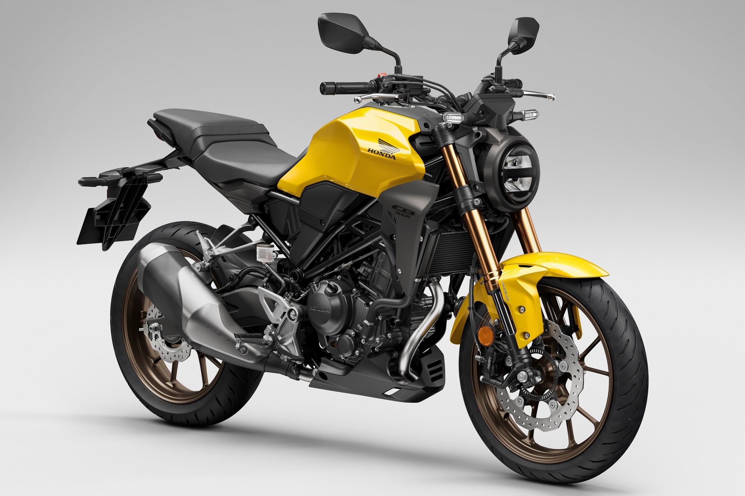 Honda CB300R 2023 ra mắt với các nâng cấp trang bị và giá thành hợp lý