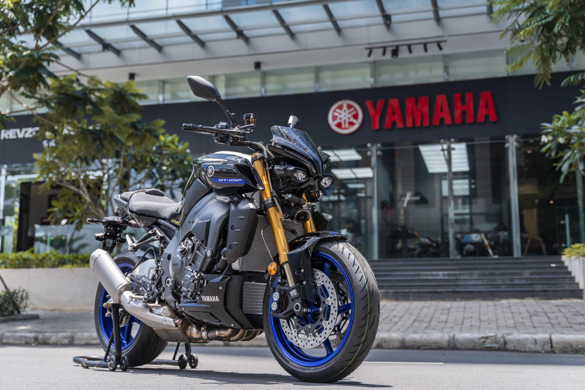 Yamaha MT-10 và MT-10 SP 2022 chính thức ra mắt tại Việt Nam