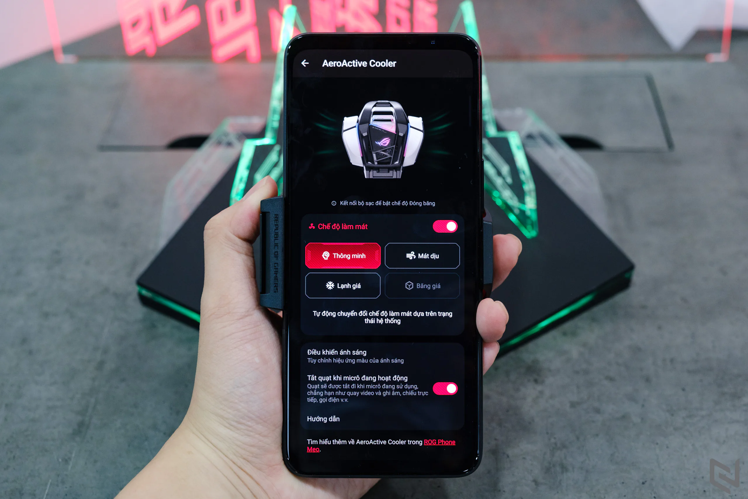 Trên tay bộ đôi gaming phone ROG Phone 6D và 6D Ultimate, sức mạnh vượt trội từ Dimensity 9000+