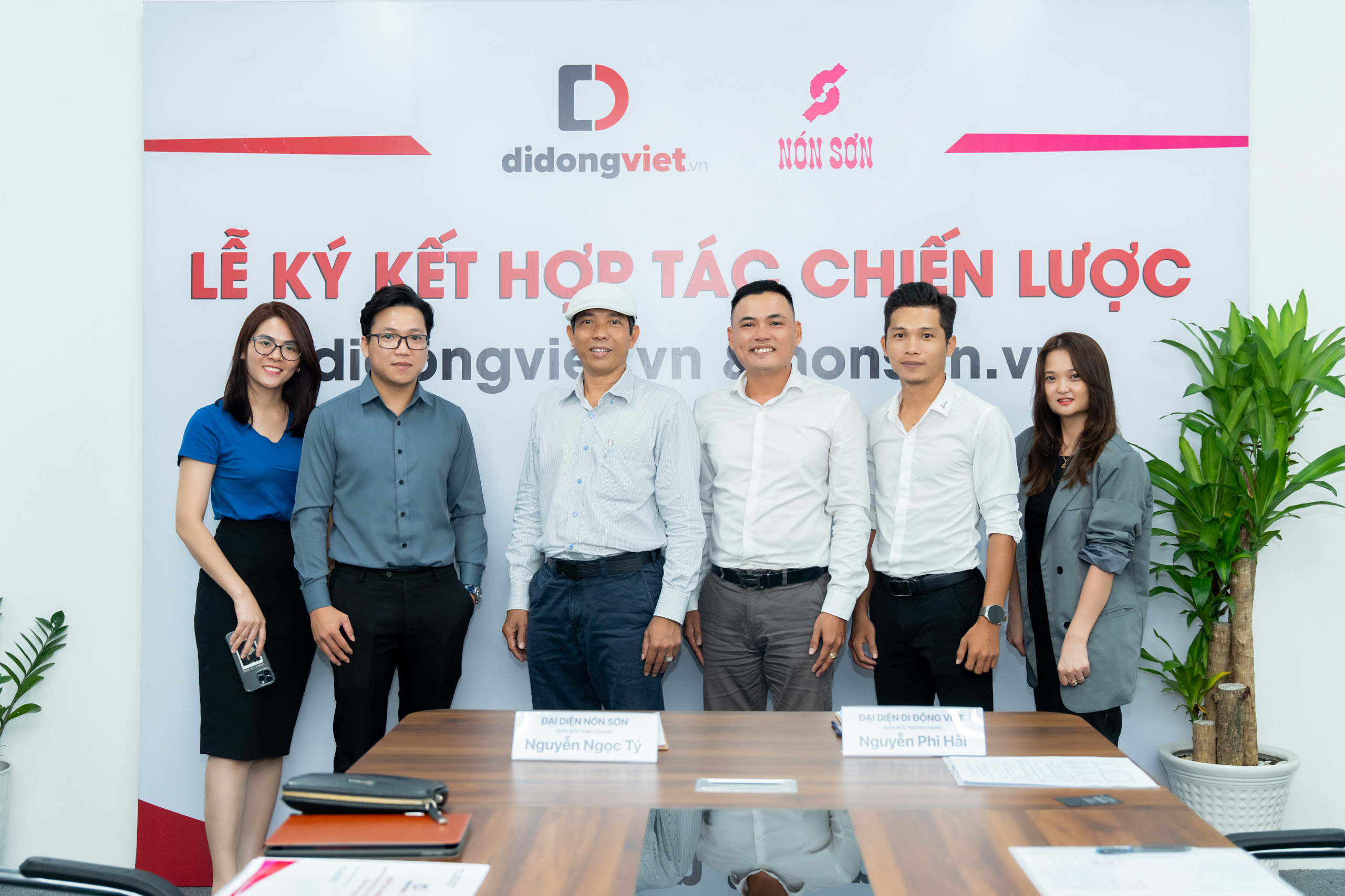 Di Động Việt ký kết hợp tác với Nón Sơn nhằm chung tay bảo vệ sự an toàn của khách hàng