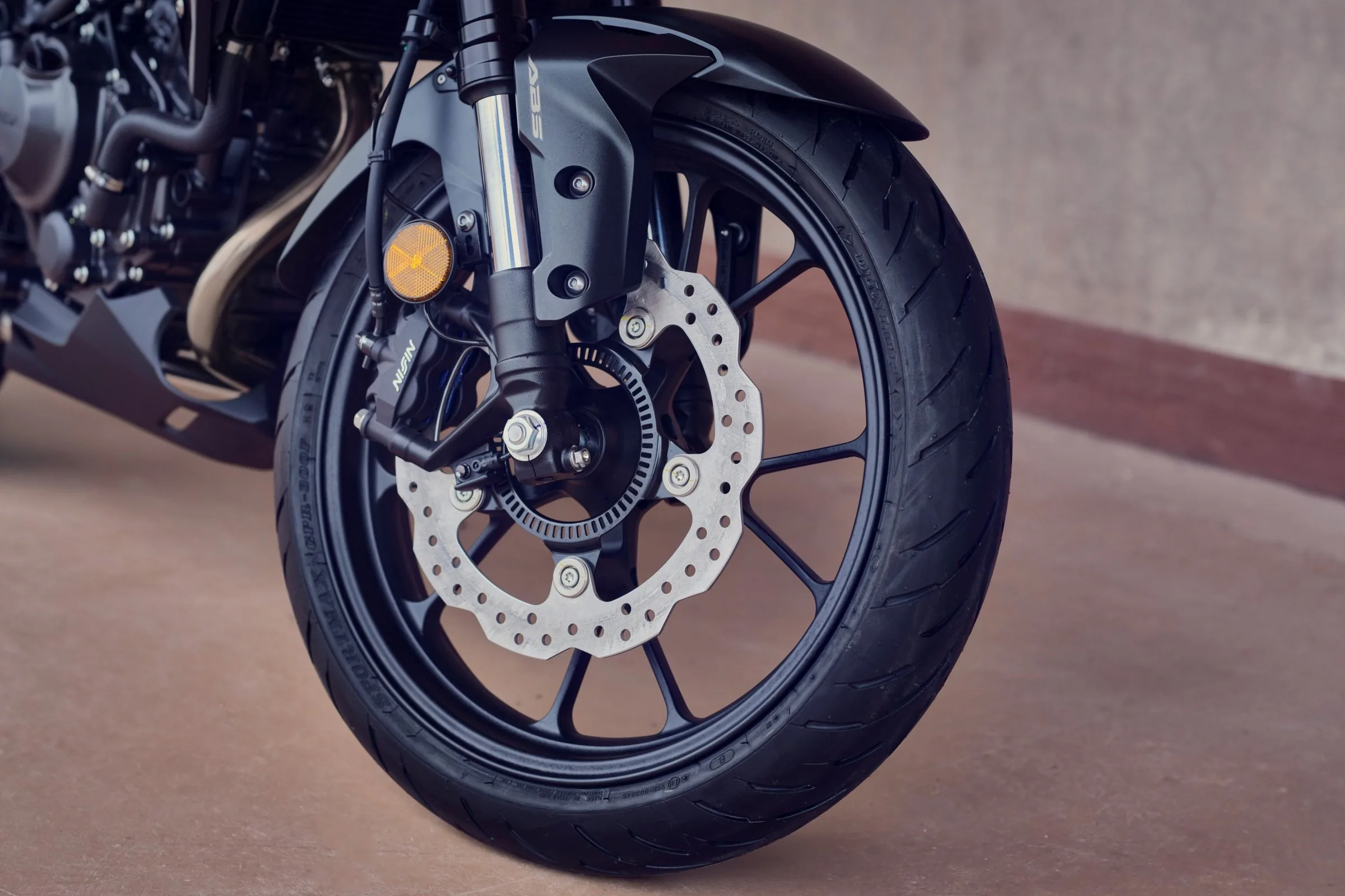 Honda CB300R 2023 ra mắt với các nâng cấp trang bị và giá thành hợp lý