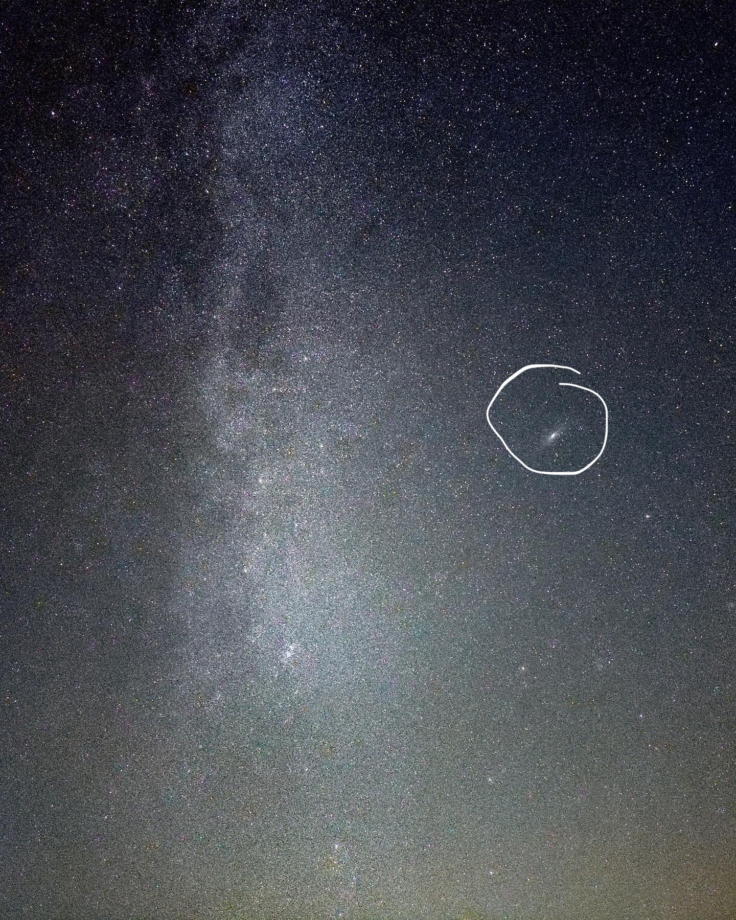 Ảnh Milky Way ấn tượng được chụp bằng iPhone 14 Pro