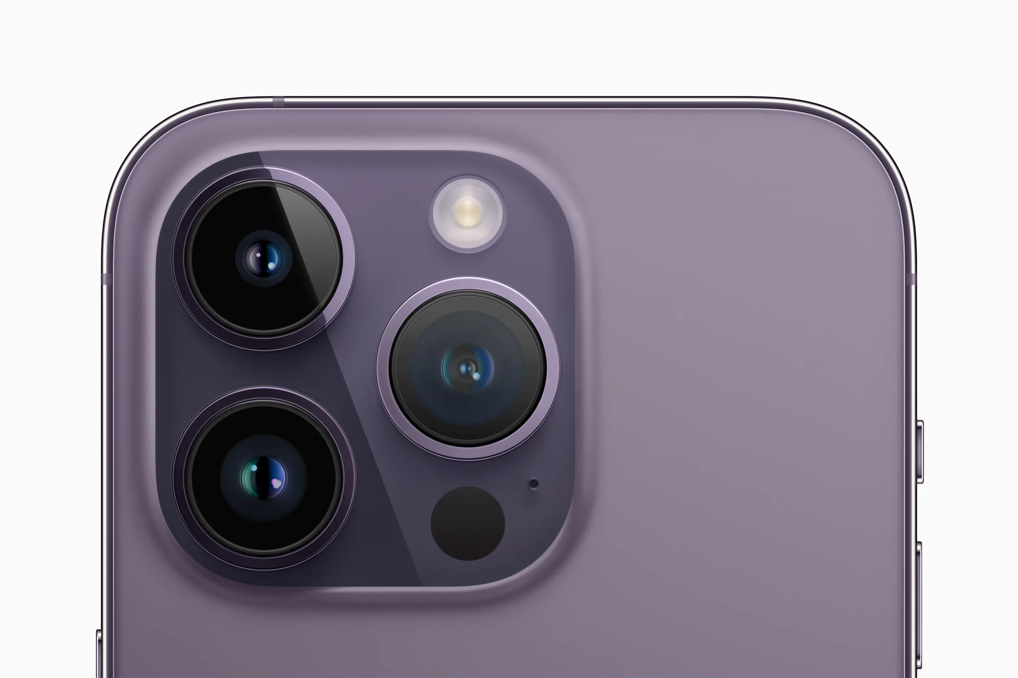 So sánh iPhone 14 với các flagship Android trong năm 2022 này