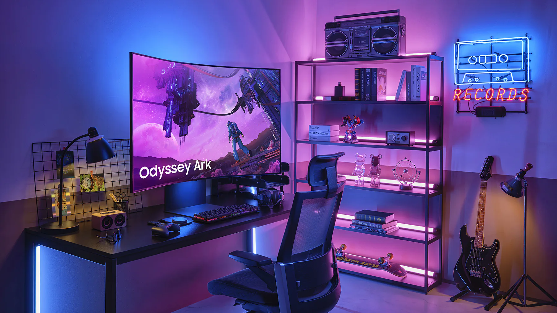 Samsung Odyssey Ark ra mắt tại Việt Nam, đặt trước nhận ngay Galaxy Z Flip4