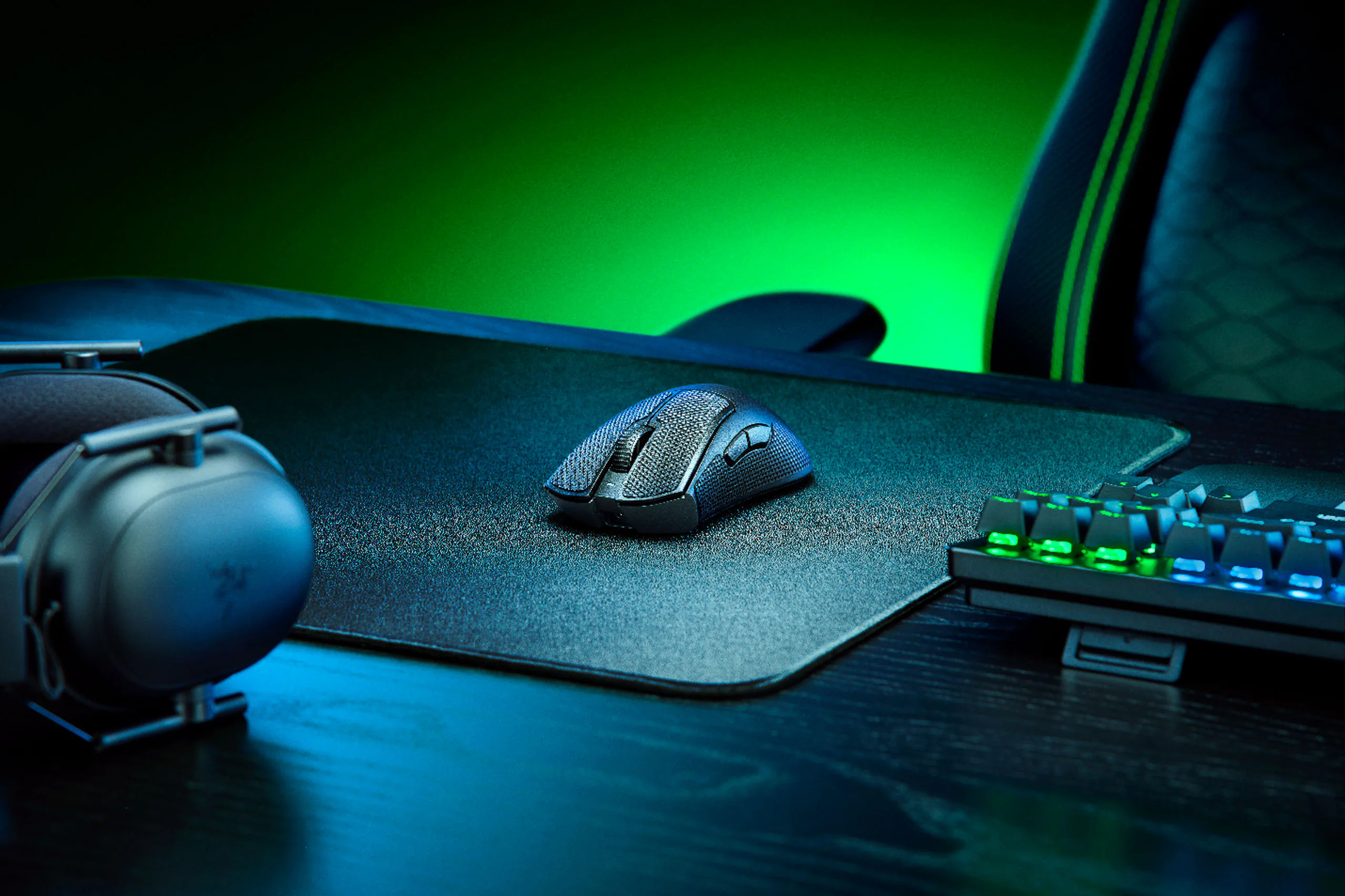 Razer DeathAdder V3 Pro ra mắt với cảm biến quang học Razer Focus Pro 30K, siêu nhẹ 63g