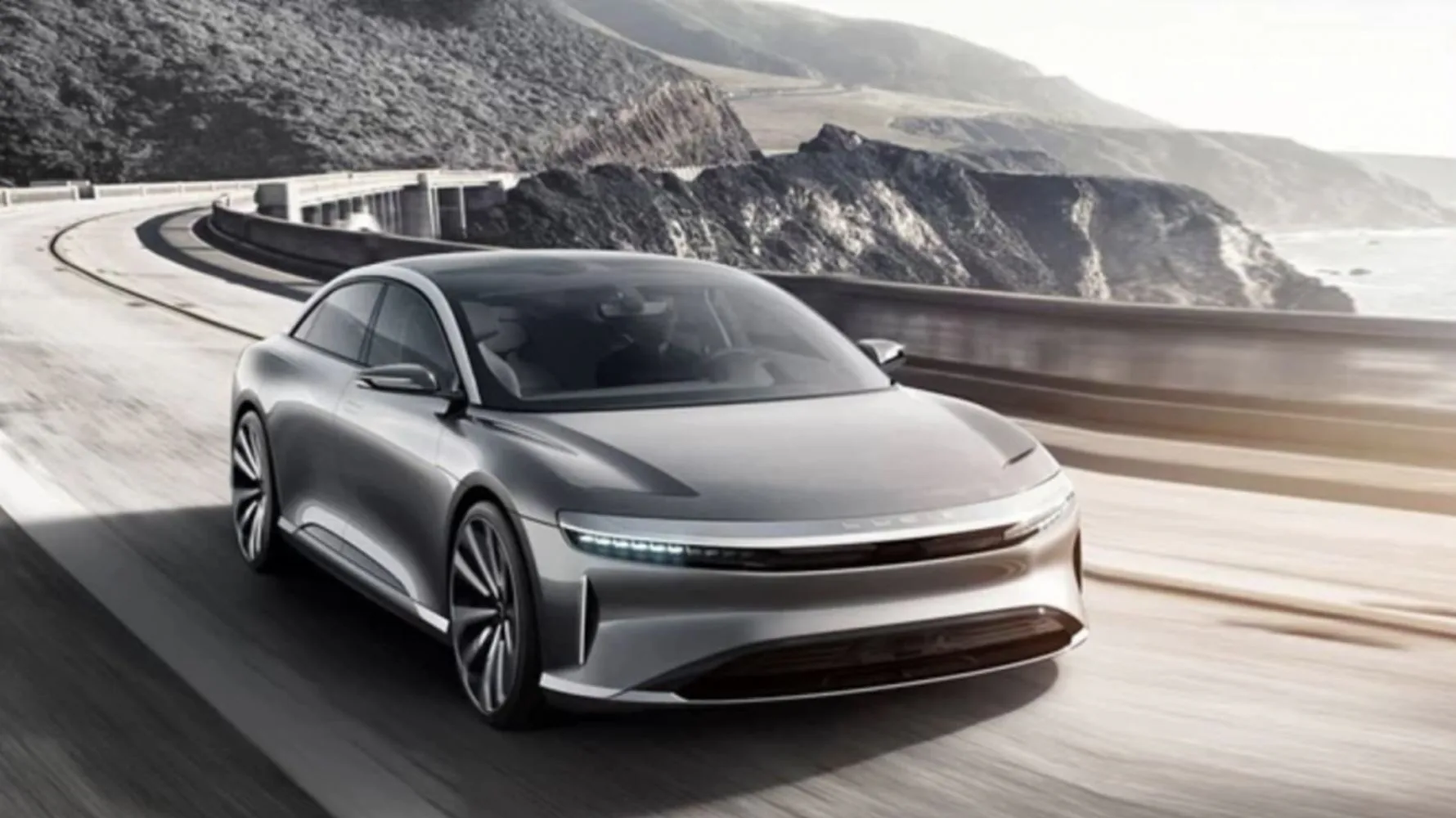 Xe điện đầu tiên của Xiaomi sẽ là một chiếc sedan 4 cửa với LiDAR