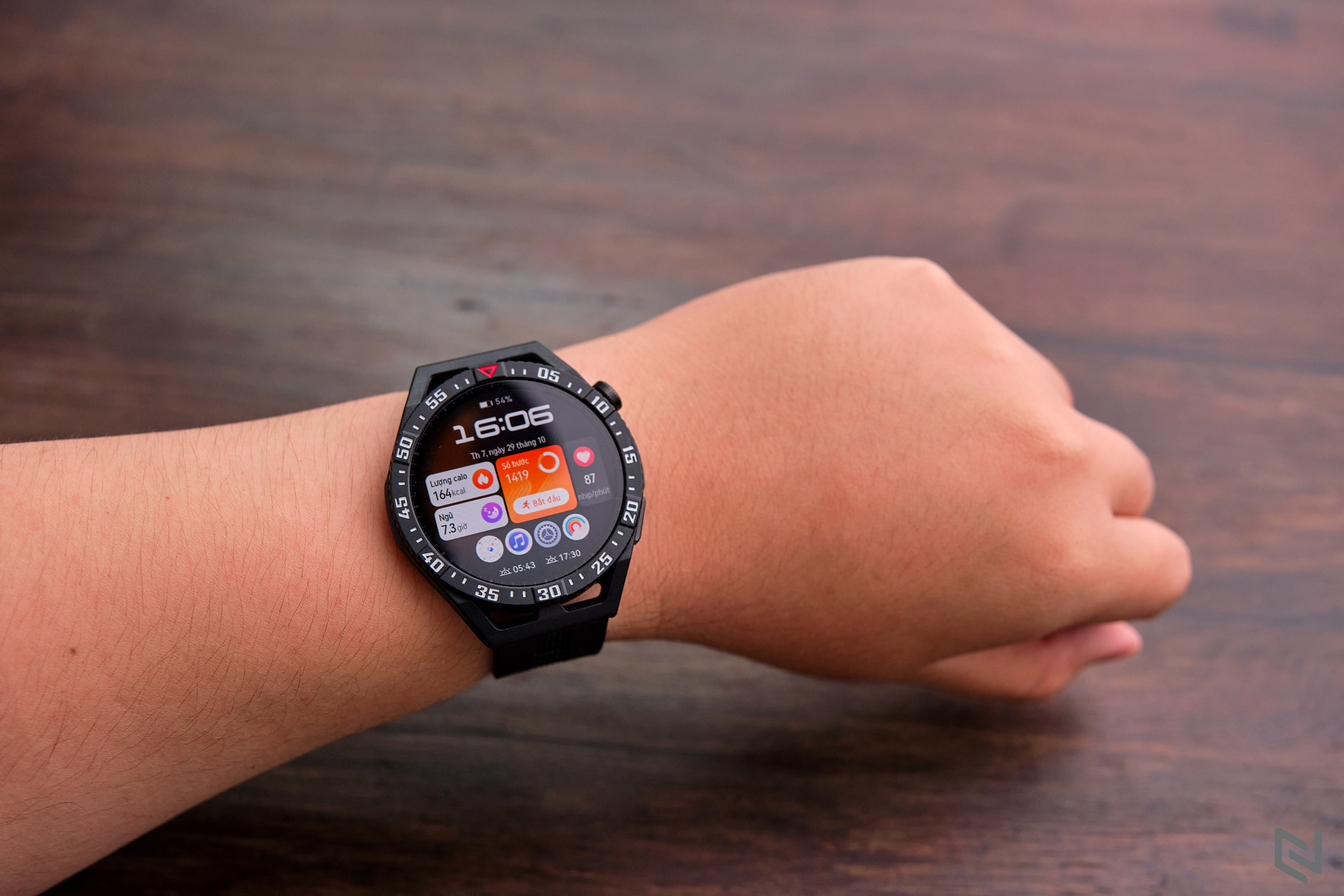 Đánh giá Huawei Watch GT 3 SE - Nhẹ, bền, đẹp, tích hợp nhiều tính năng cao cấp