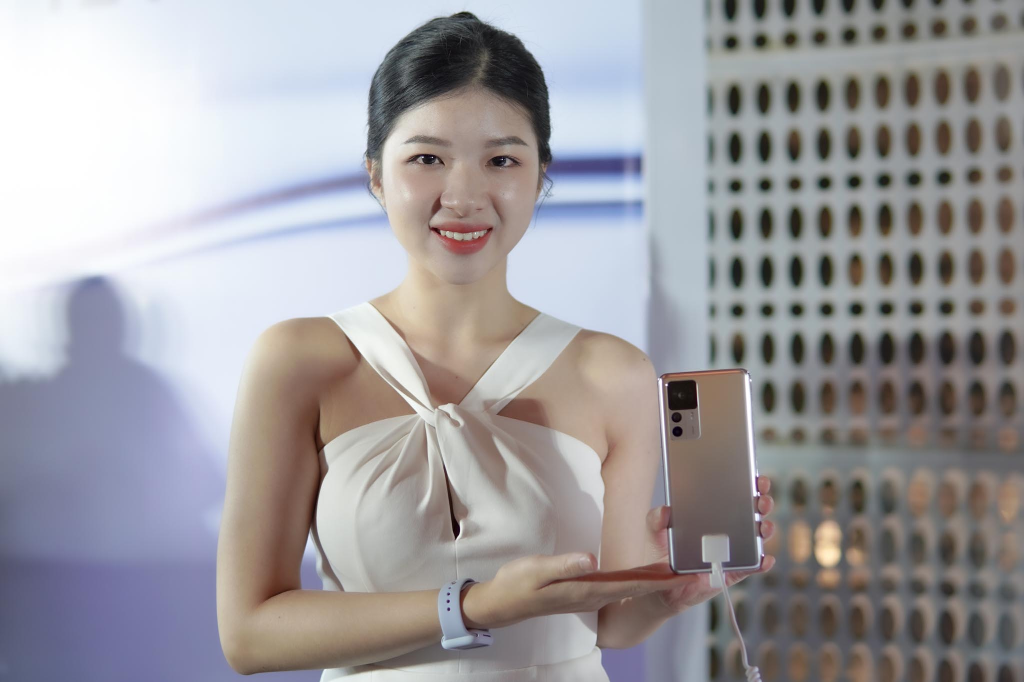 Xiaomi 12T series ra mắt thị trường Việt Nam – Smartphone có camera lên đến 200MP