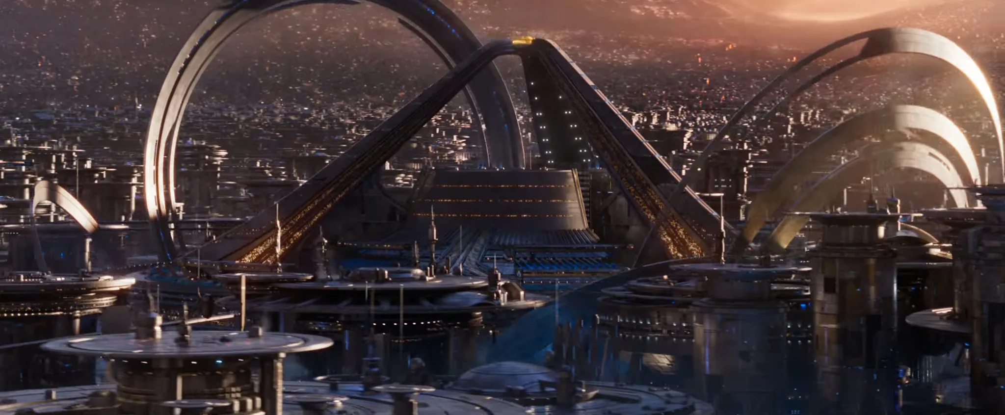 Marvel tung trailer đầu tiên của Ant-Man and the Wasp: Quantumania - Kang the Conqueror chính thức xuất hiện!