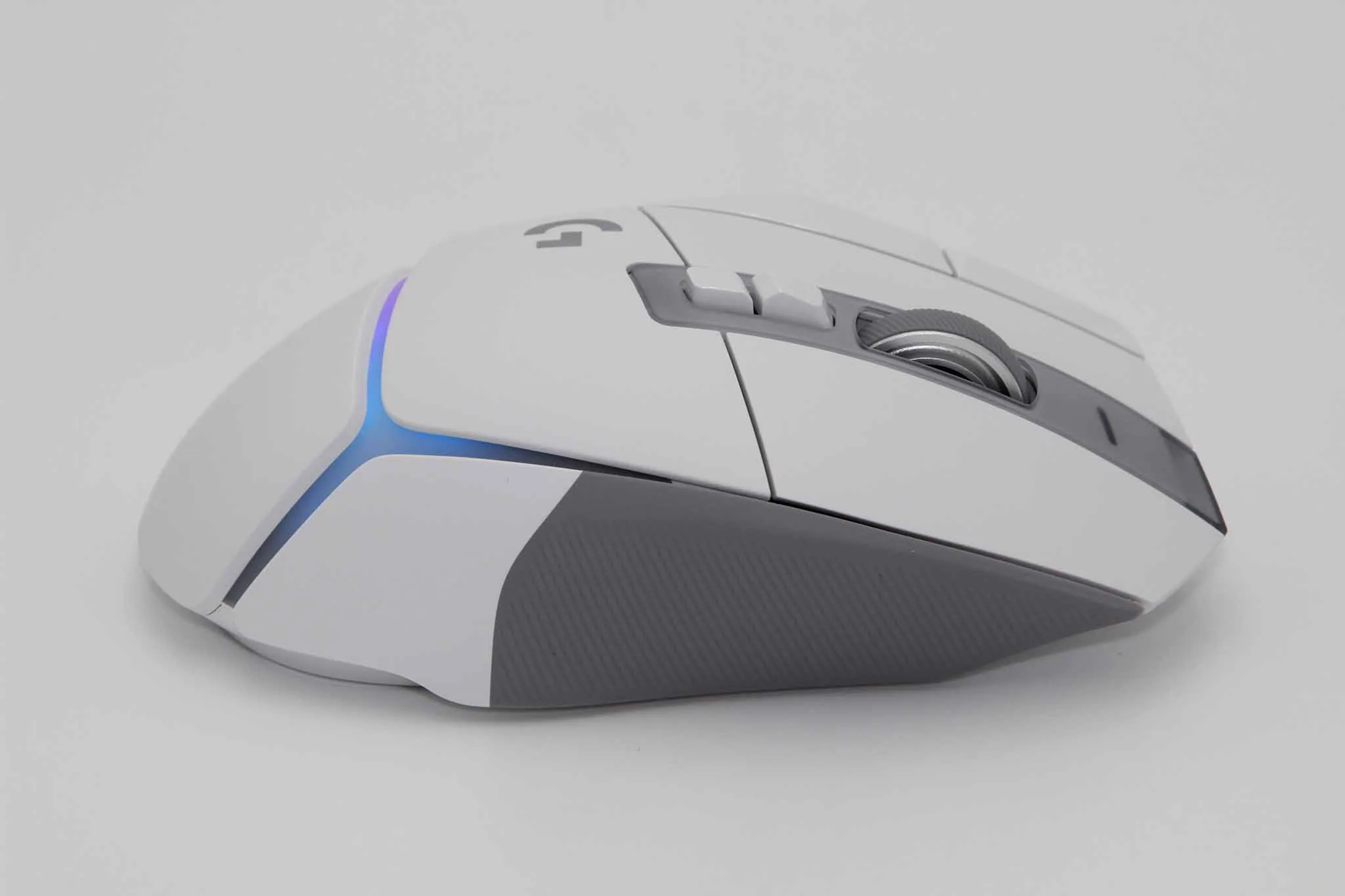 Logitech giới thiệu dòng chuột chơi game G502 X giá từ 1,899,000 VND