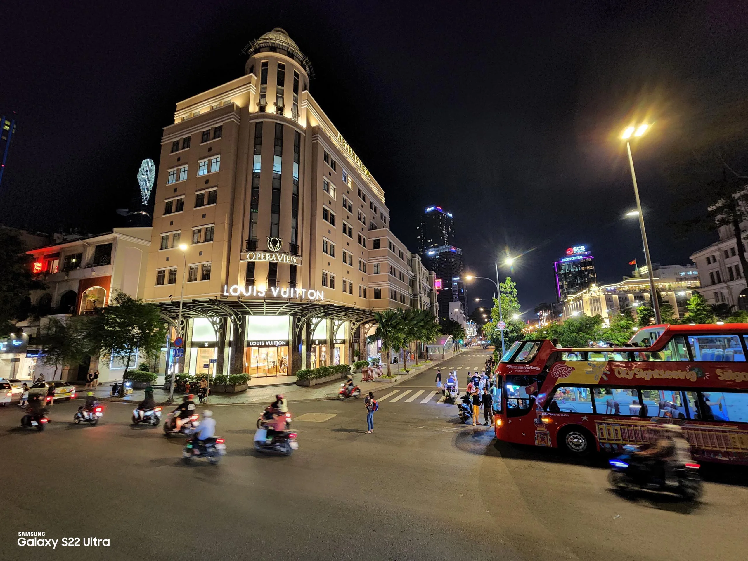 Bộ ảnh chụp thiếu sáng bằng camera Galaxy S22 Ultra trong hoạt động “Trải Nghiệm Chụp Hình Sống Đậm Chất Đêm”