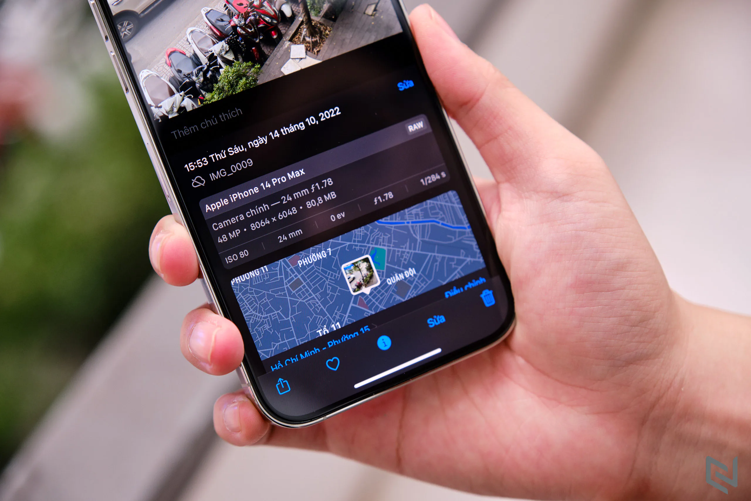 Trên tay iPhone 14 Pro Max VN/A chính hãng CellphoneS