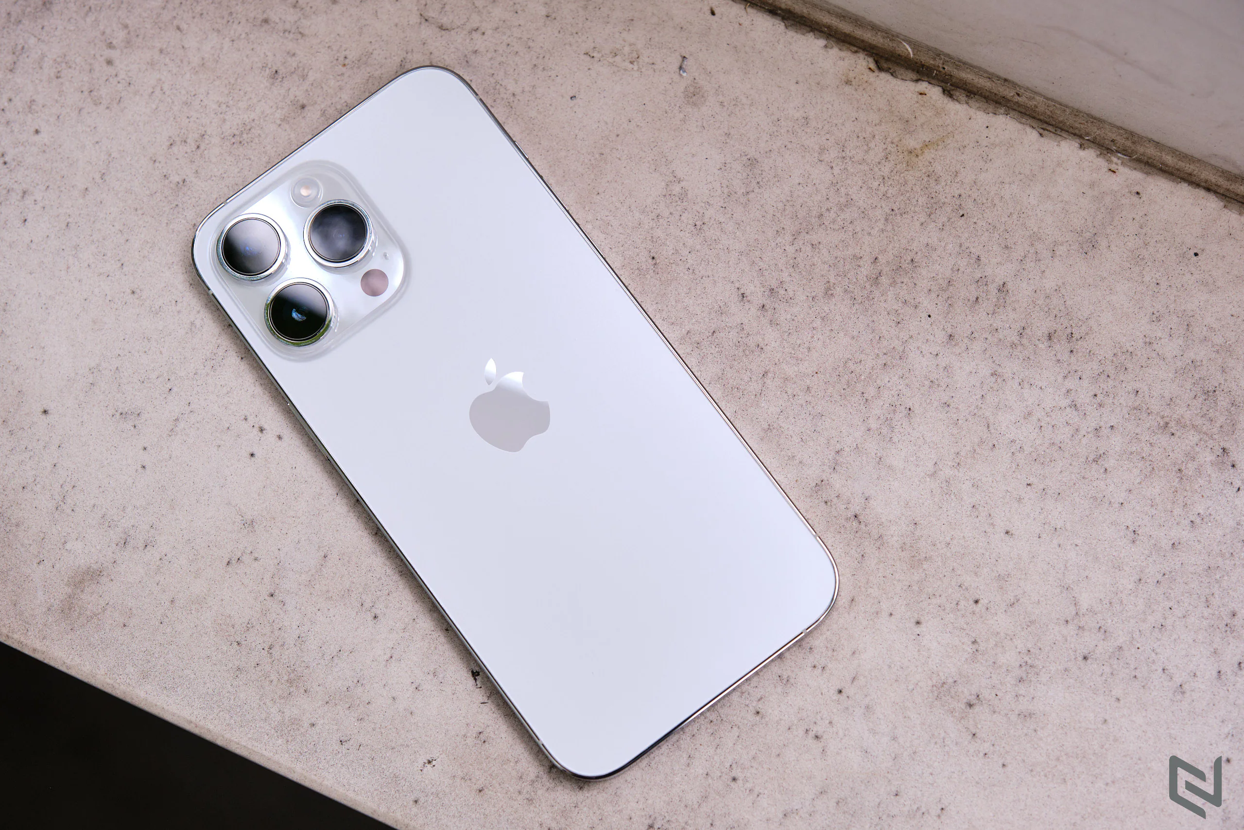 Trên tay iPhone 14 Pro Max VN/A chính hãng CellphoneS