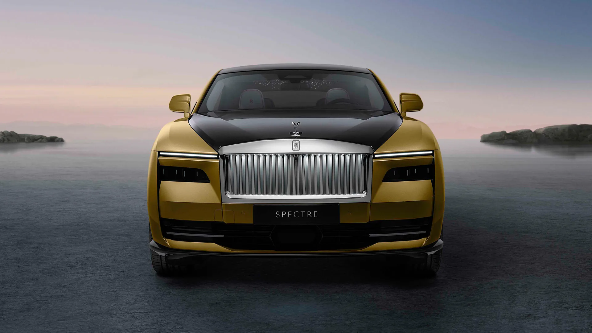 Xe điện cao cấp Rolls Royce Spectre EV 2024 ra mắt với quãng đường di chuyển tối đa 520 km mỗi lần sạc pin