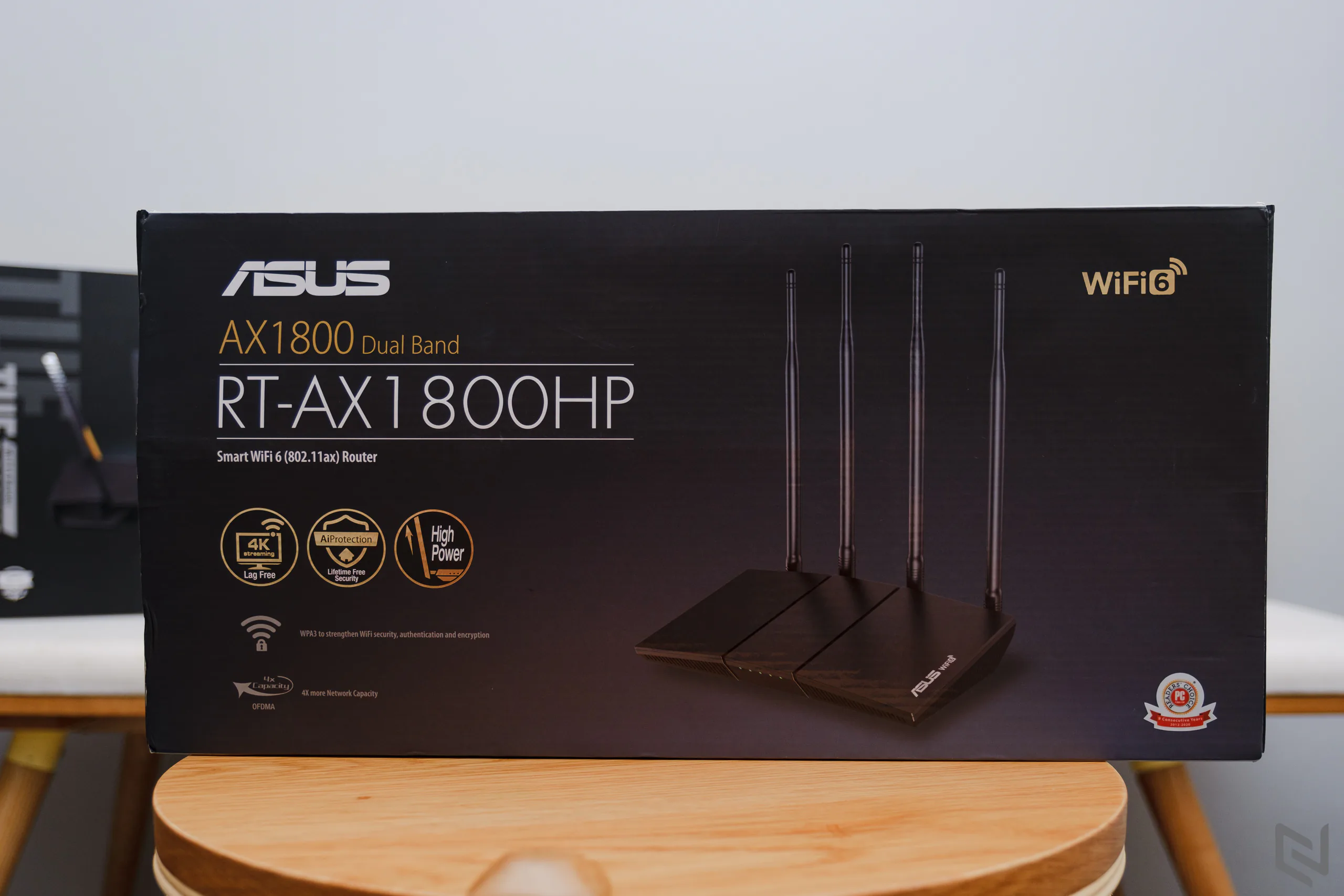 Trên tay router ASUS RT-AX1800HP: Router Wi-Fi 6 tốc độ cao với băng tần kép, khả năng thiết lập dễ dàng
