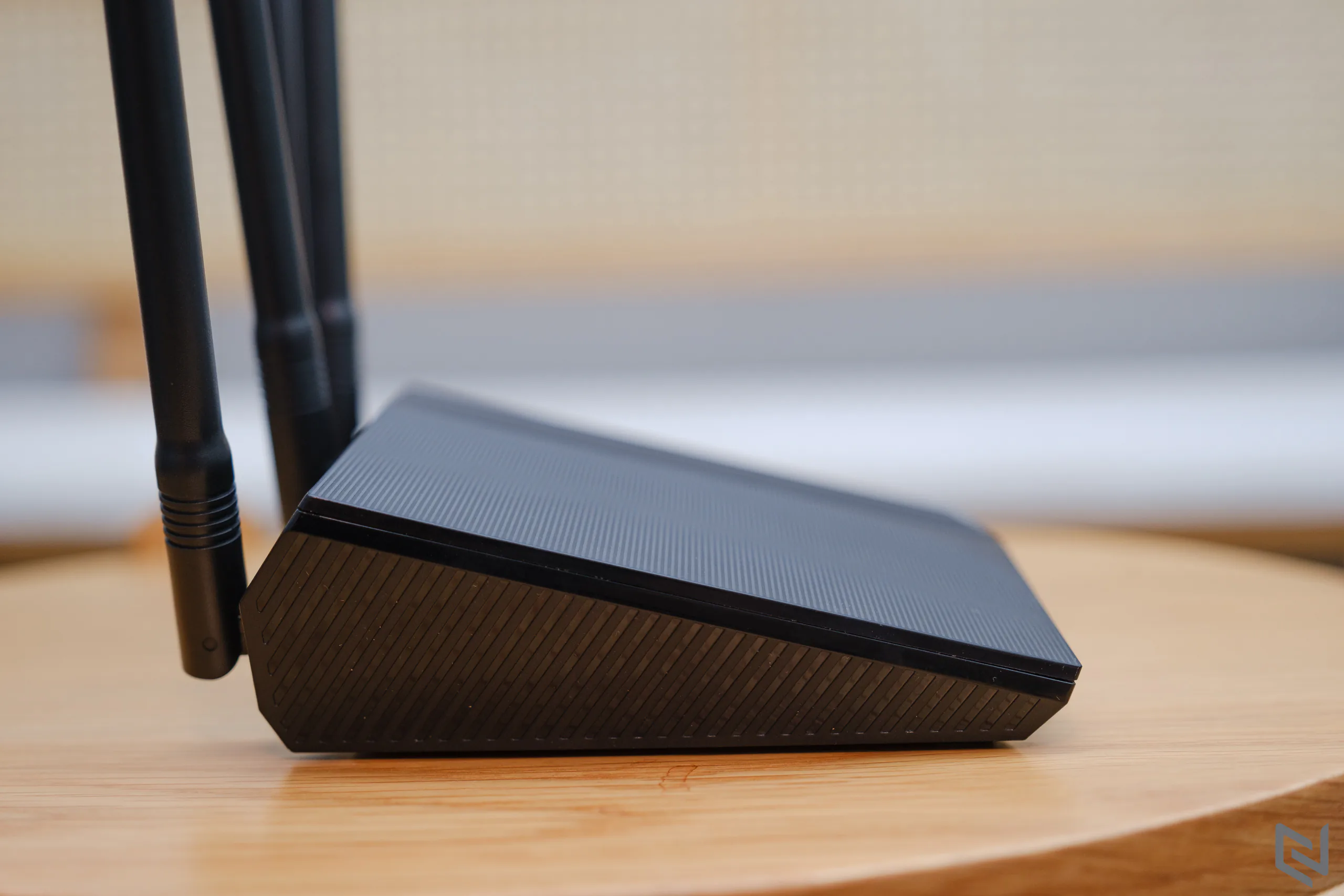 Trên tay router ASUS RT-AX1800HP: Router Wi-Fi 6 tốc độ cao với băng tần kép, khả năng thiết lập dễ dàng