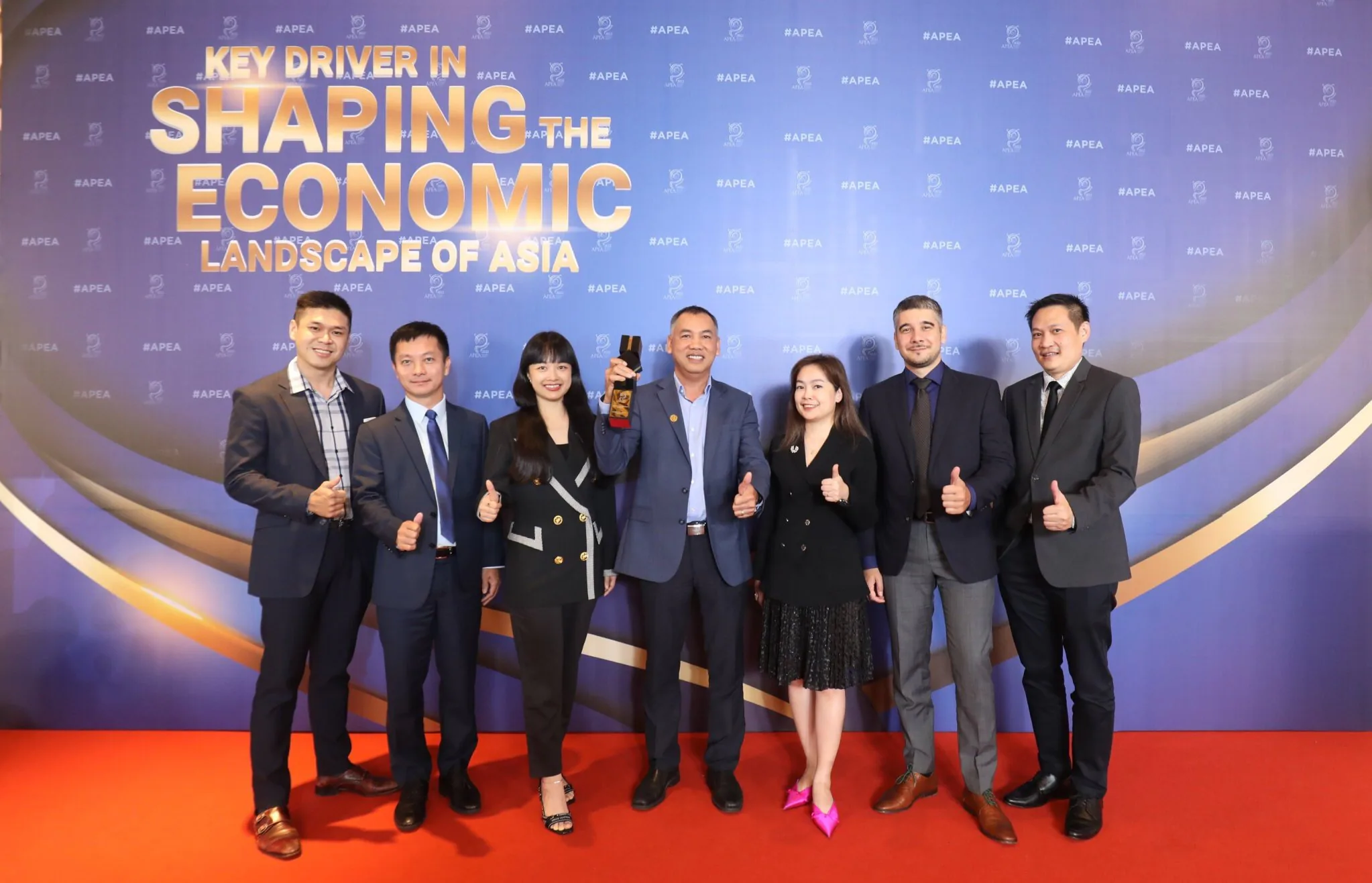 Công ty Schneider Electric Việt Nam được vinh danh doanh nghiệp xuất sắc châu Á 2022