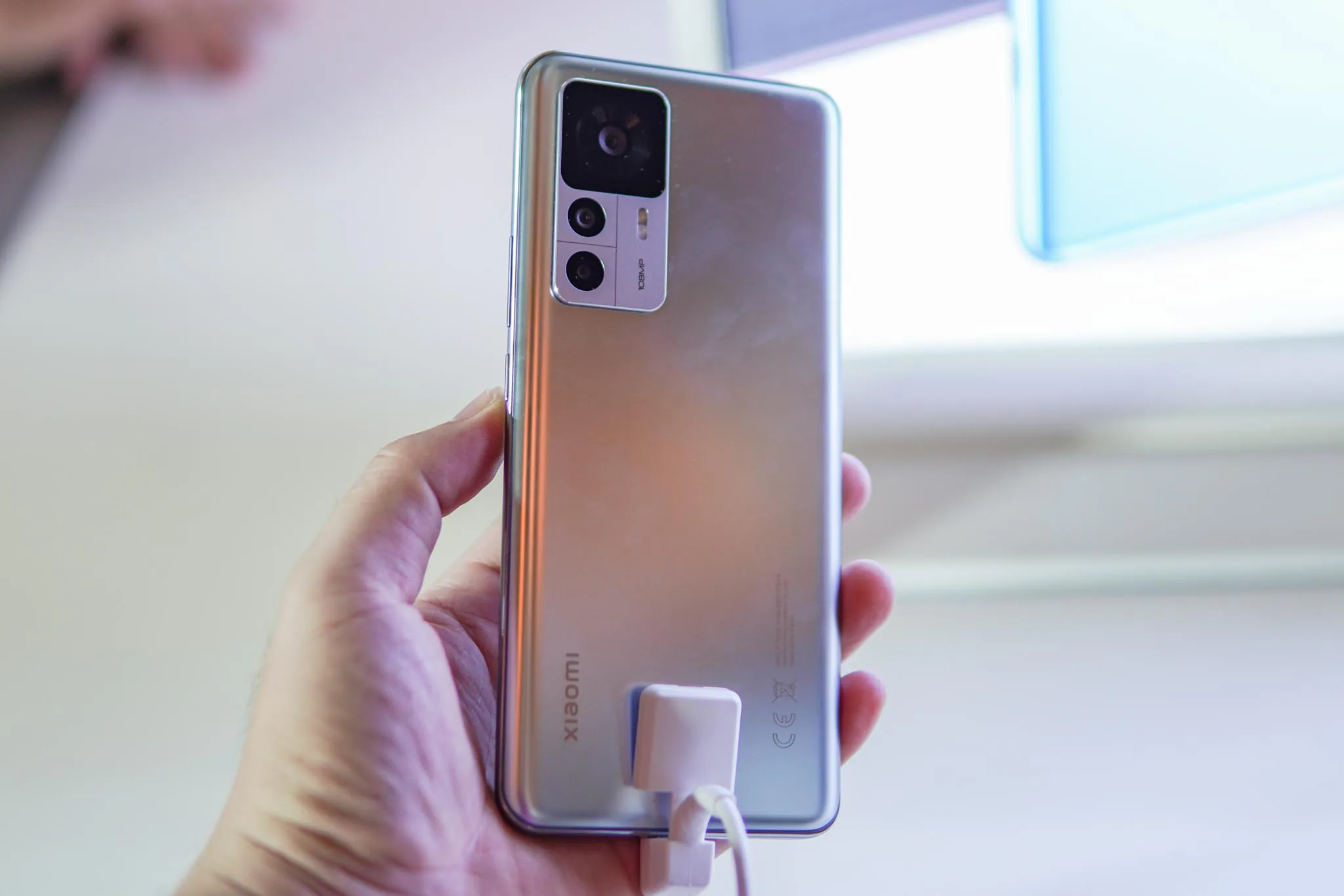 Xiaomi 12T series ra mắt thị trường Việt Nam - Smartphone có camera lên đến 200MP