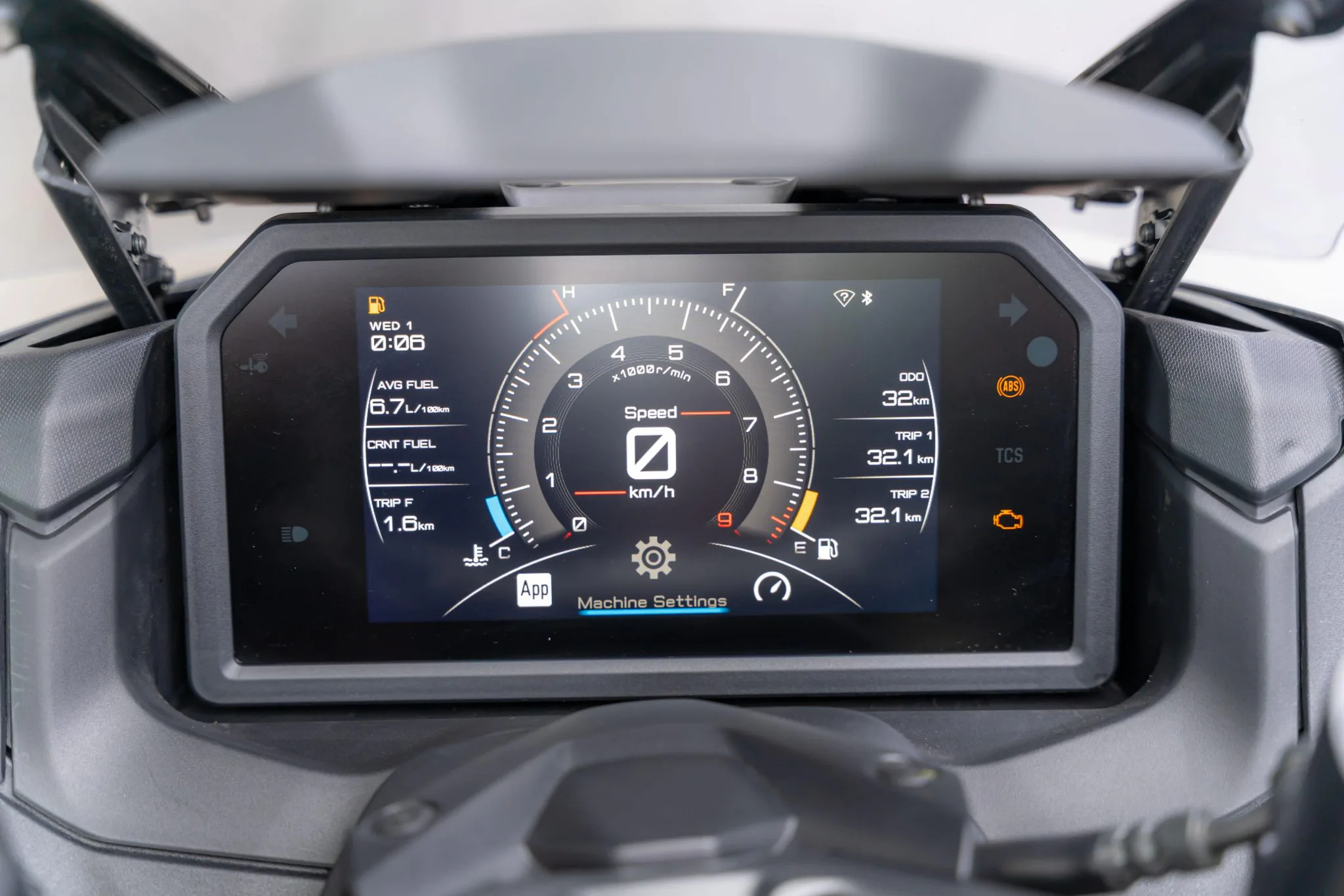 Yamaha XMAX 300 và TMAX chính thức ra mắt, nâng tầm trải nghiệm bứt tốc