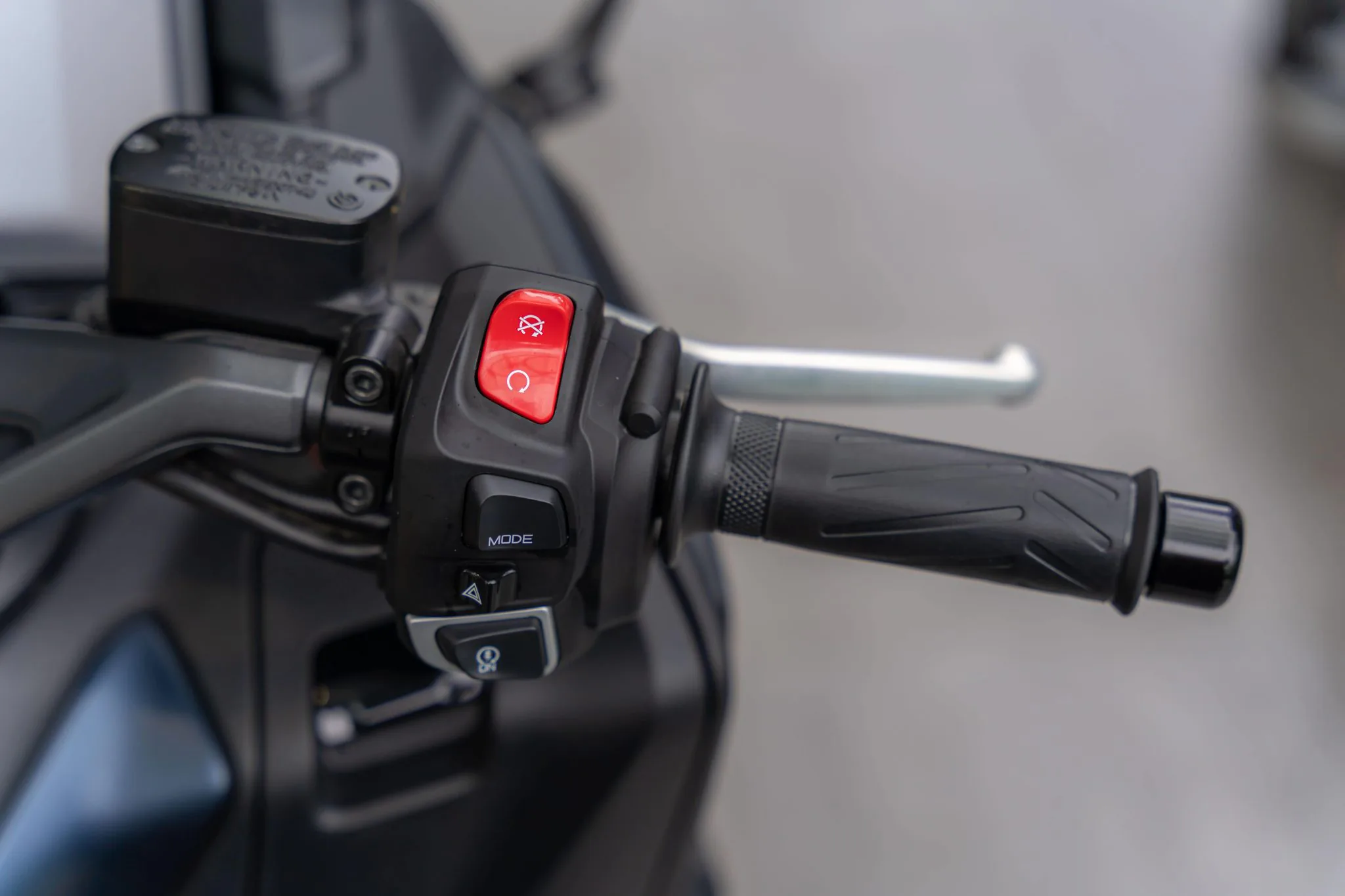 Yamaha XMAX 300 và TMAX chính thức ra mắt, nâng tầm trải nghiệm bứt tốc