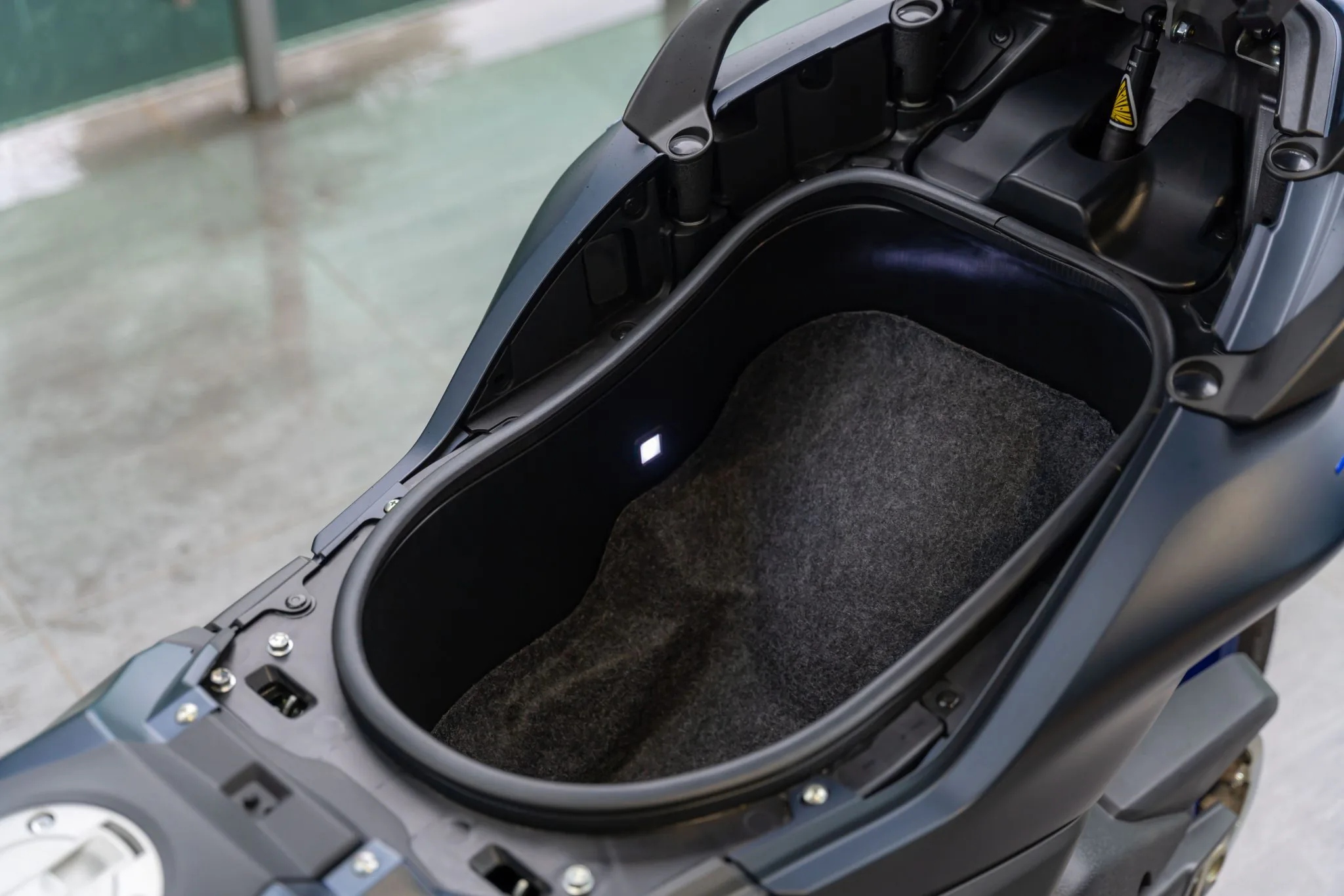 Yamaha XMAX 300 và TMAX chính thức ra mắt, nâng tầm trải nghiệm bứt tốc