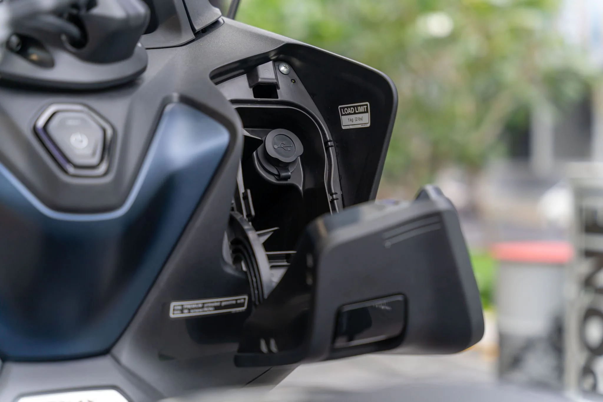 Yamaha XMAX 300 và TMAX chính thức ra mắt, nâng tầm trải nghiệm bứt tốc