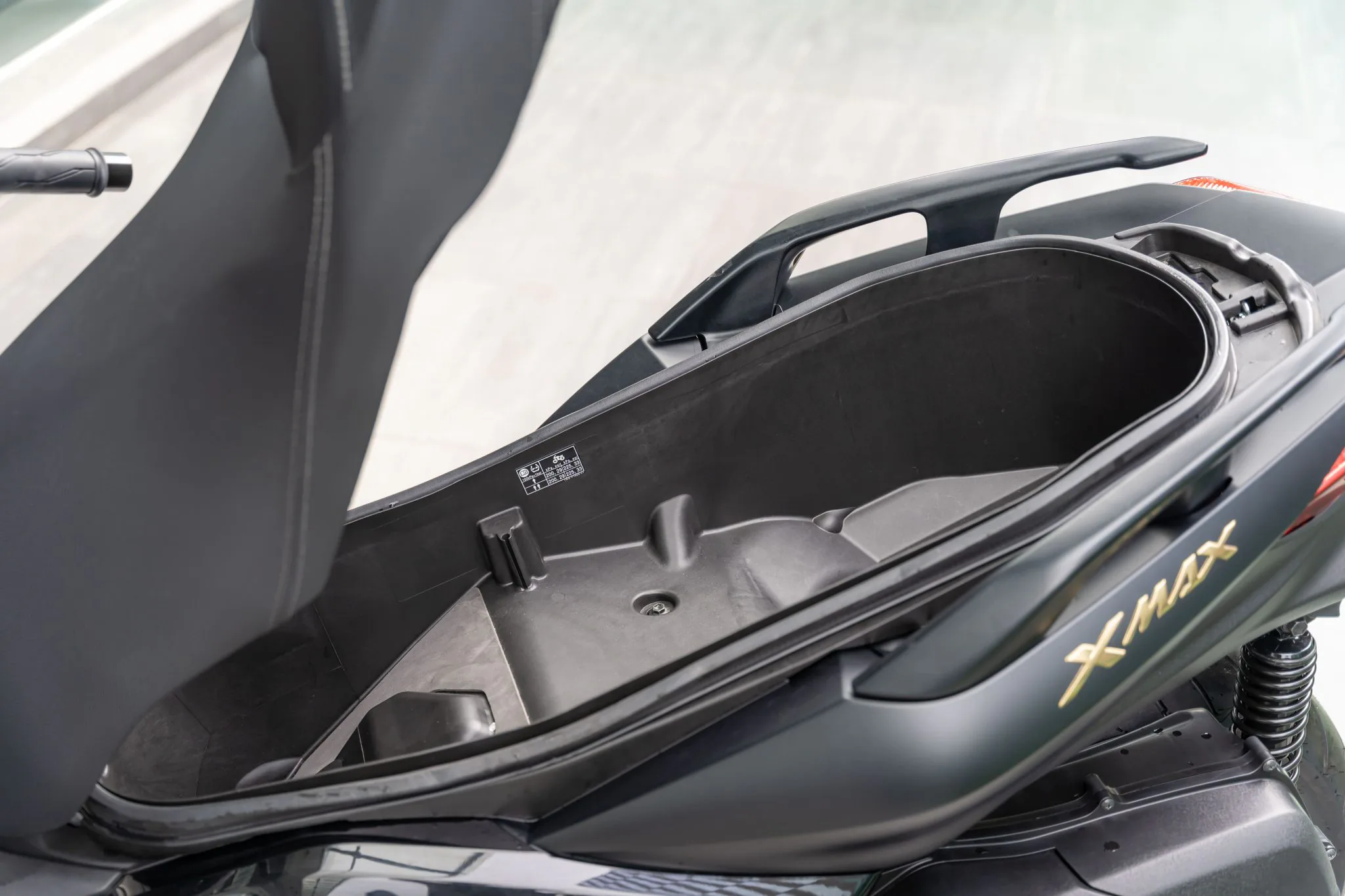 Yamaha XMAX 300 và TMAX chính thức ra mắt, nâng tầm trải nghiệm bứt tốc