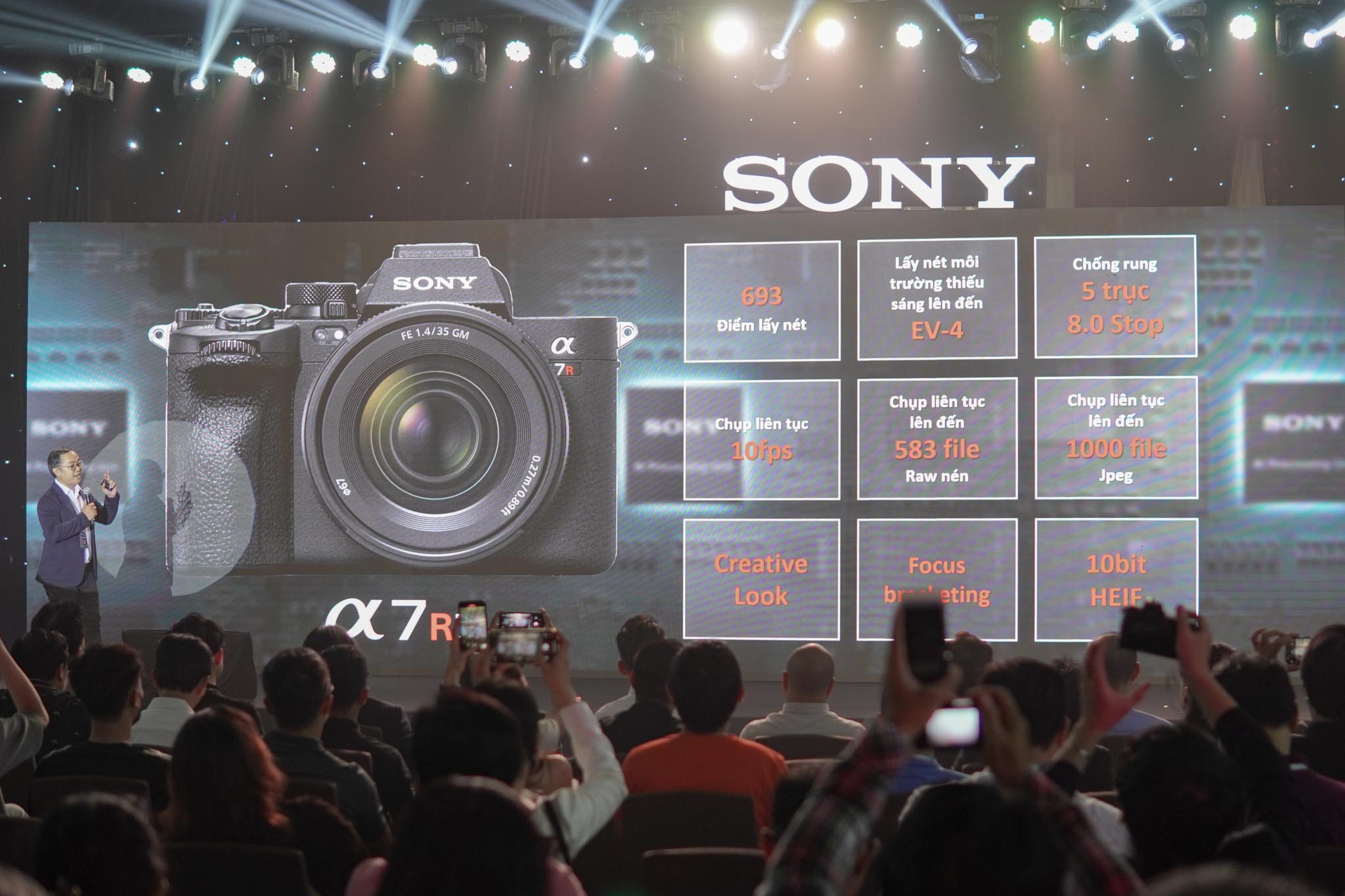 Sony ra mắt Alpha 7R V tại Việt Nam, tích hợp trí thông minh nhân tạo Al giúp nâng cao chất lượng hình ảnh