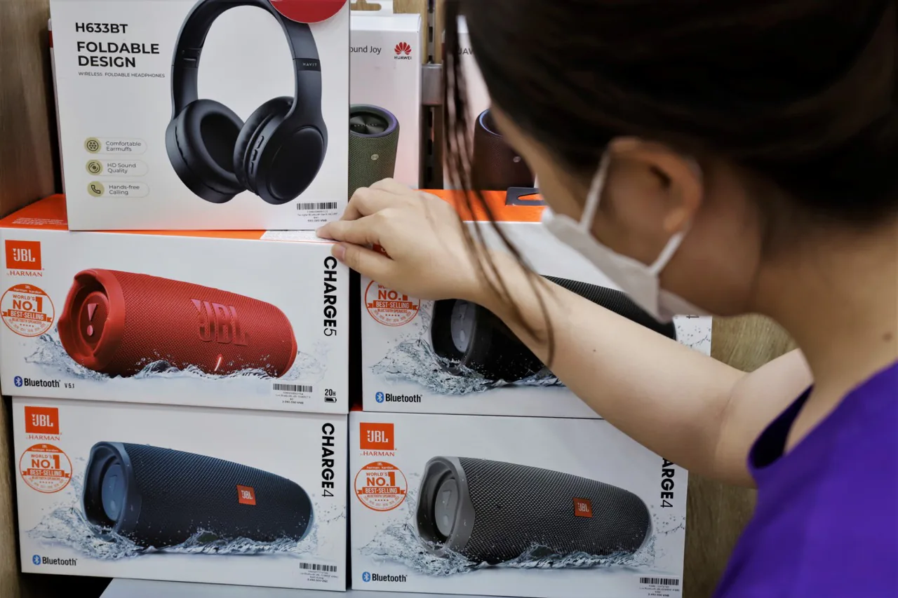 Thị trường công nghệ sôi động hơn trong ngày Black Friday đầu tiên
