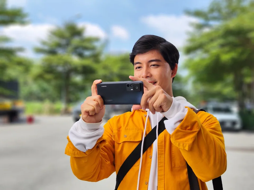 Cùng tham dự cuộc thi “Kiến tạo siêu khoảnh khắc" với tổng giá trị giải thưởng lên đến 100 triệu đồng