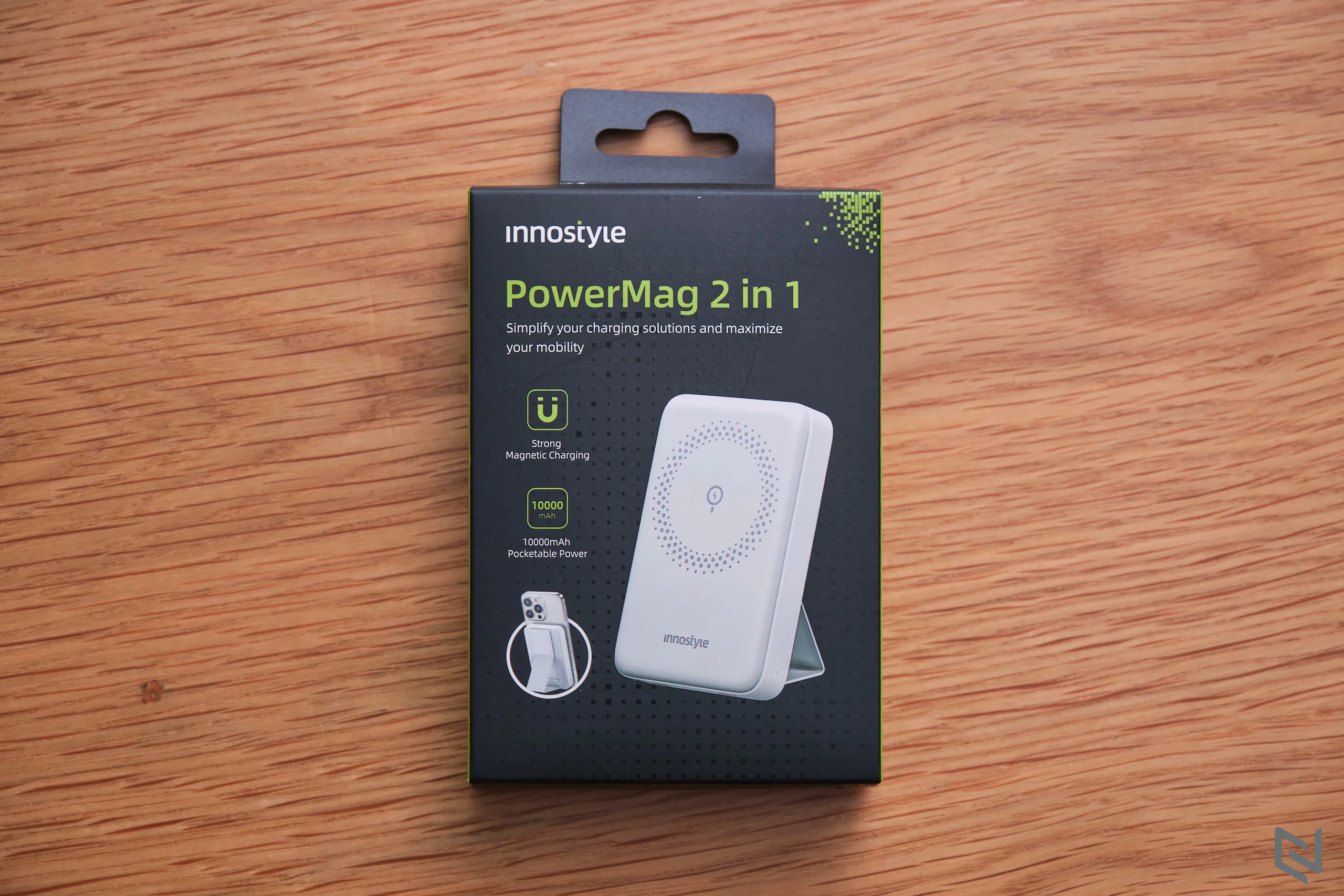 Trên tay sạc dự phòng Innostyle PowerMag 2 in 1
