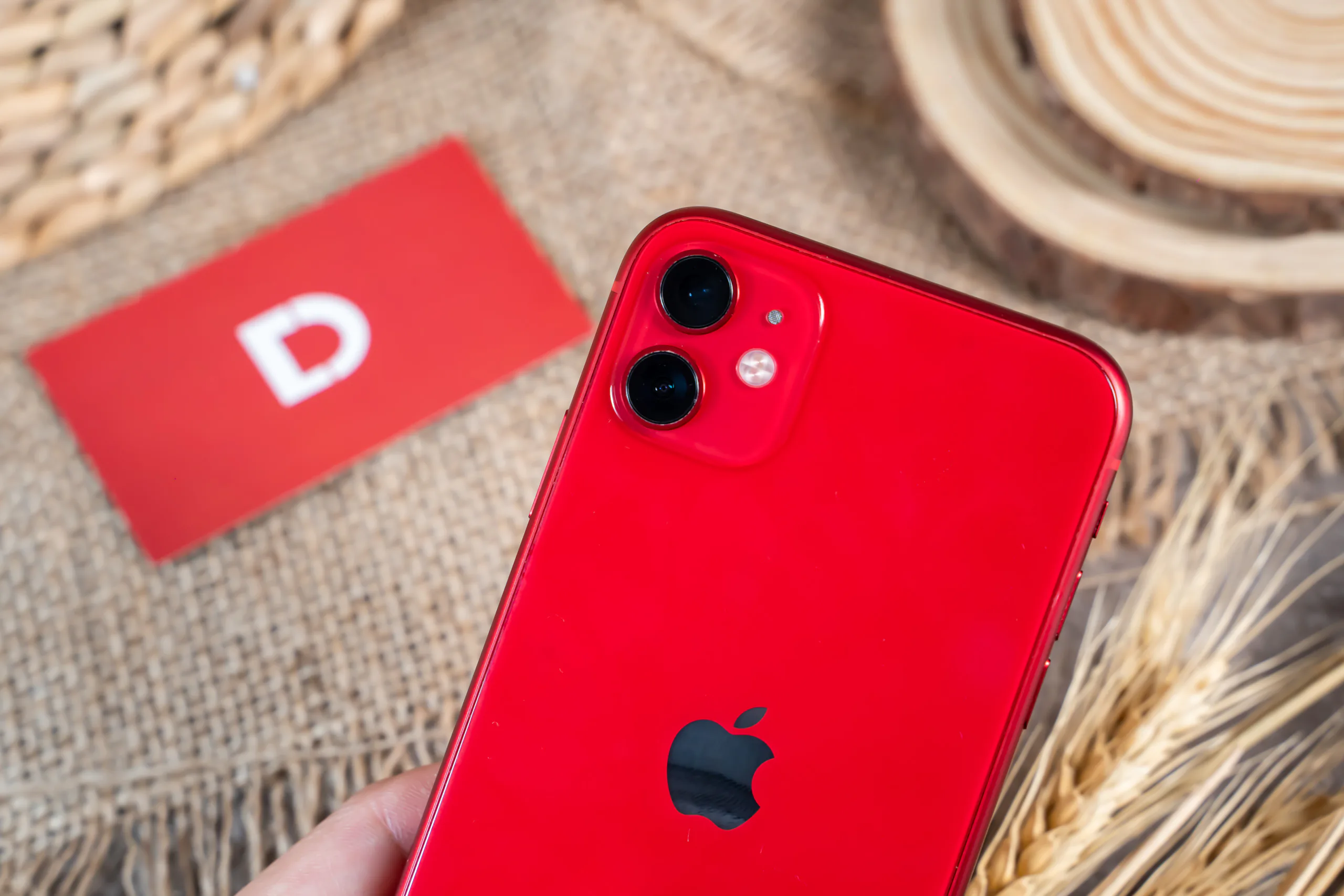 iPhone 11 VN/A giá thấp kỷ lục, vẫn bán chạy sau hơn 3 năm ra mắt